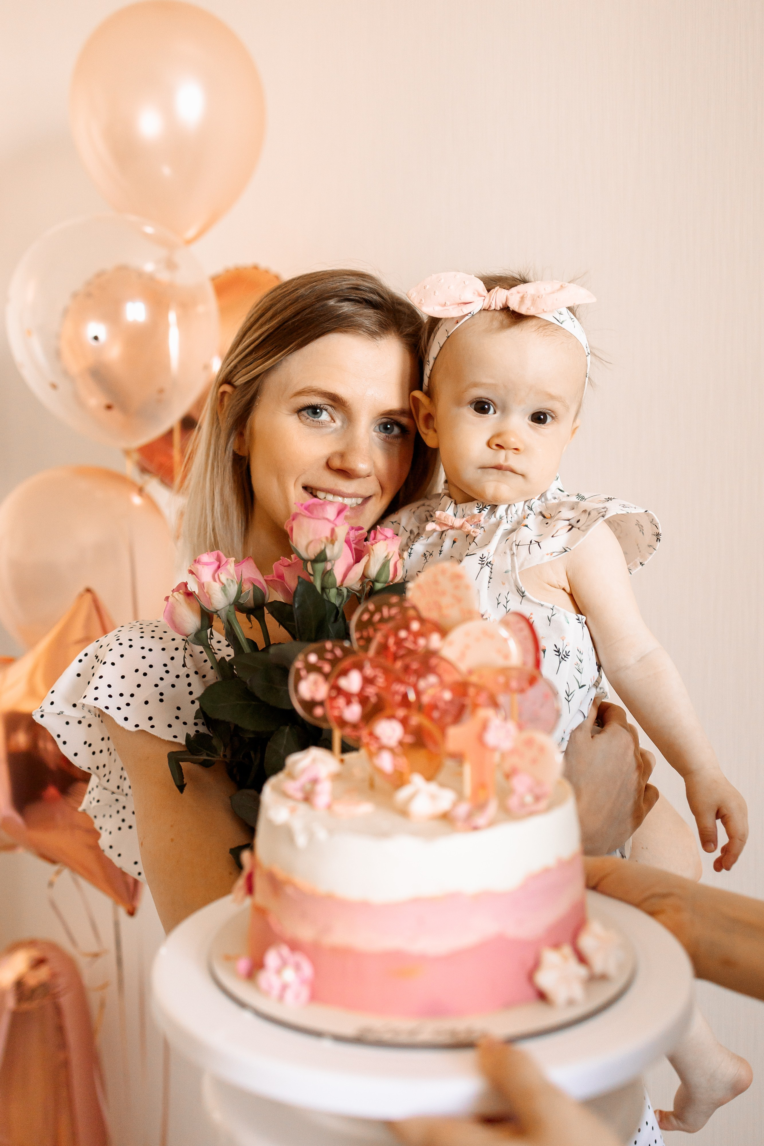 Первый день рождения малышки. Семейный Фотограф в Москве Евгения Симоненко