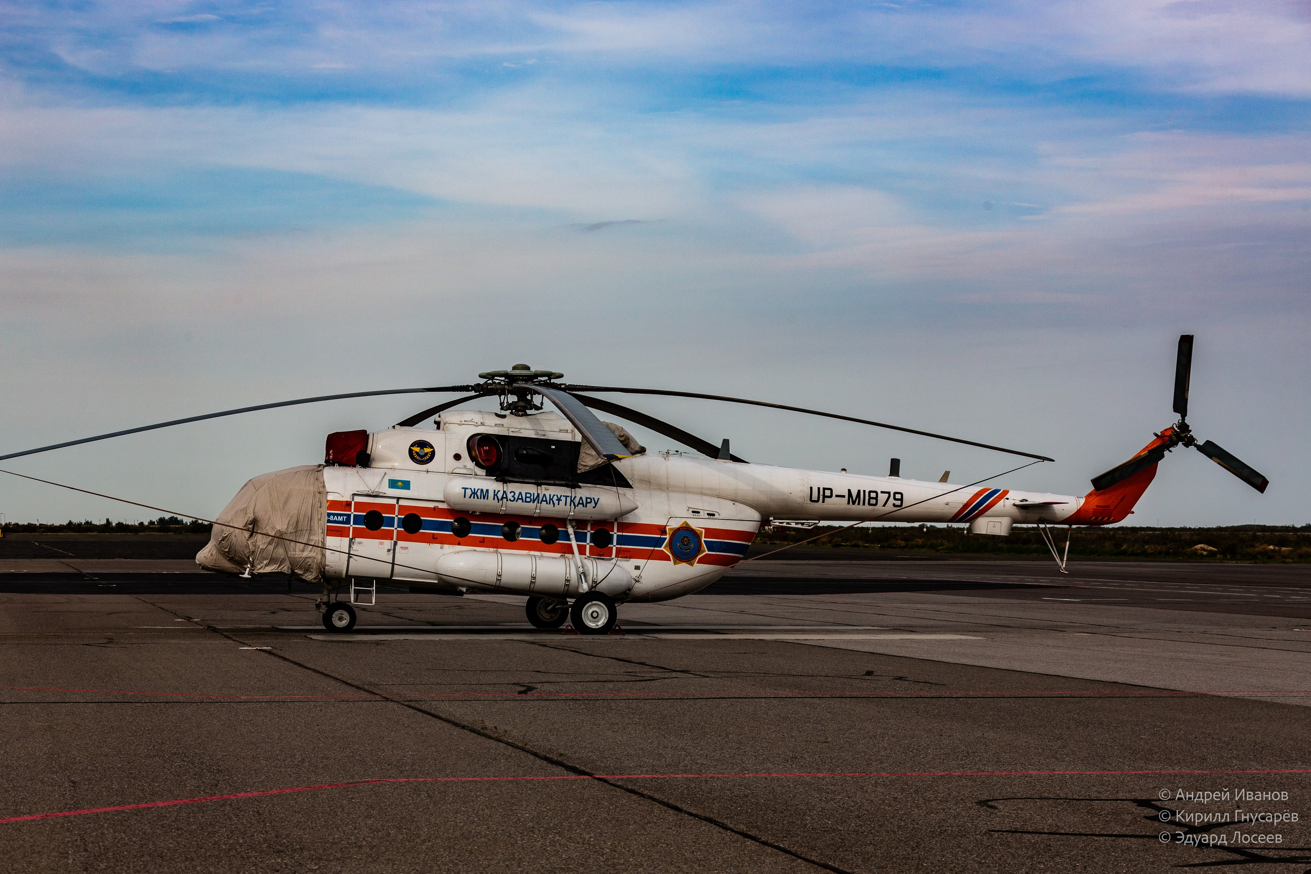 Казахстан-2026. Фотоальбом показывающий увлекательный мир авиации и мир медведей Андрея Иванова