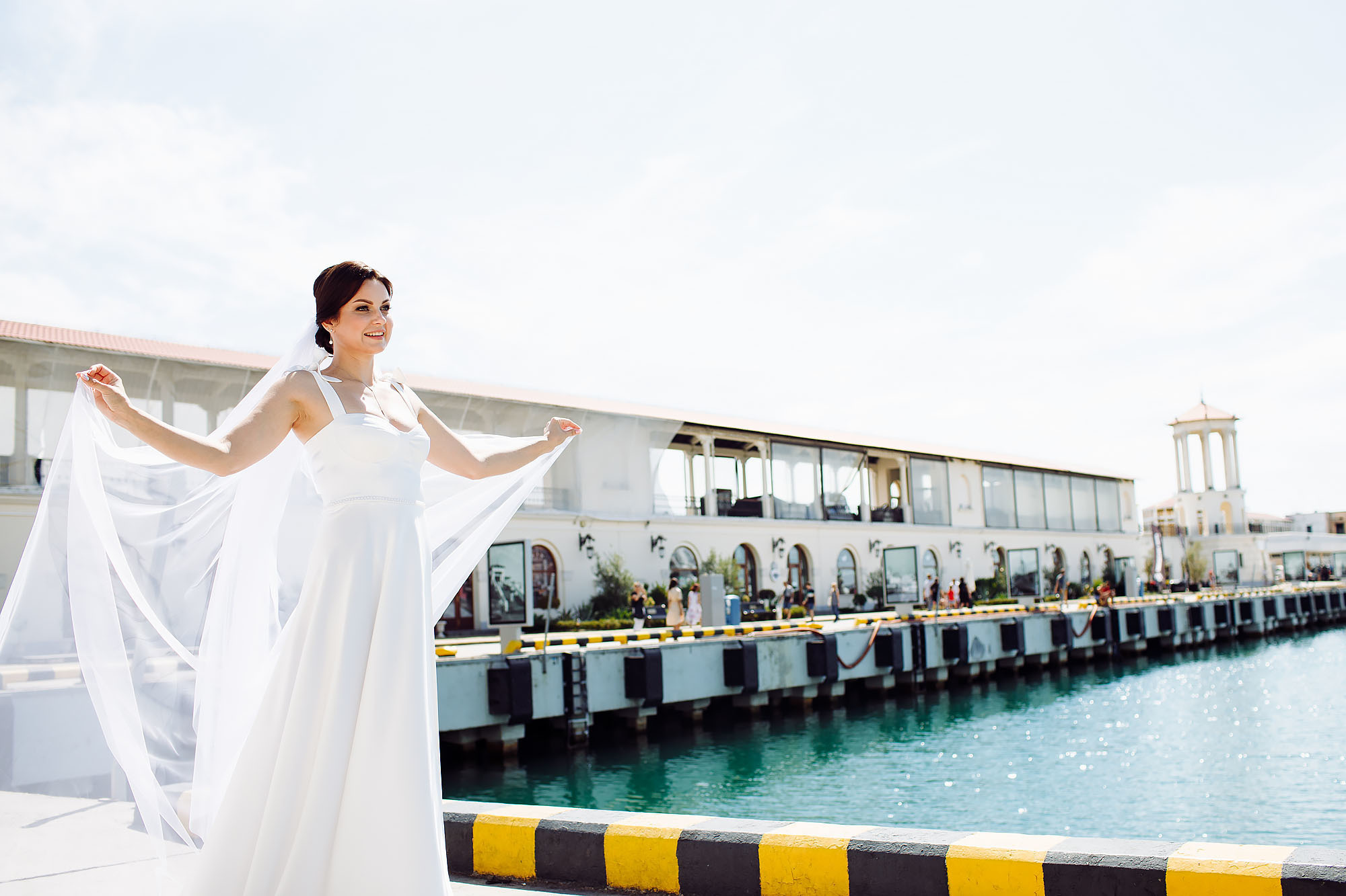 Свадебная прогулка в Сочи. Свадебный фотограф Краснодар, Сочи, Геленджик, Анапа, Ростов