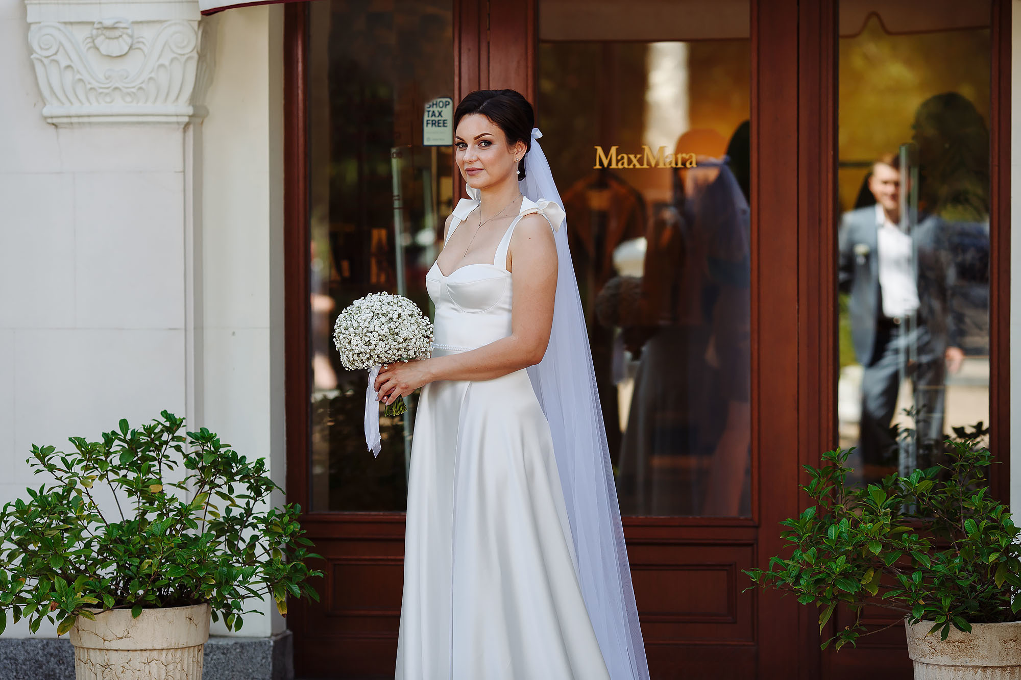Свадебная прогулка в Сочи. Свадебный фотограф Краснодар, Сочи, Геленджик, Анапа, Ростов