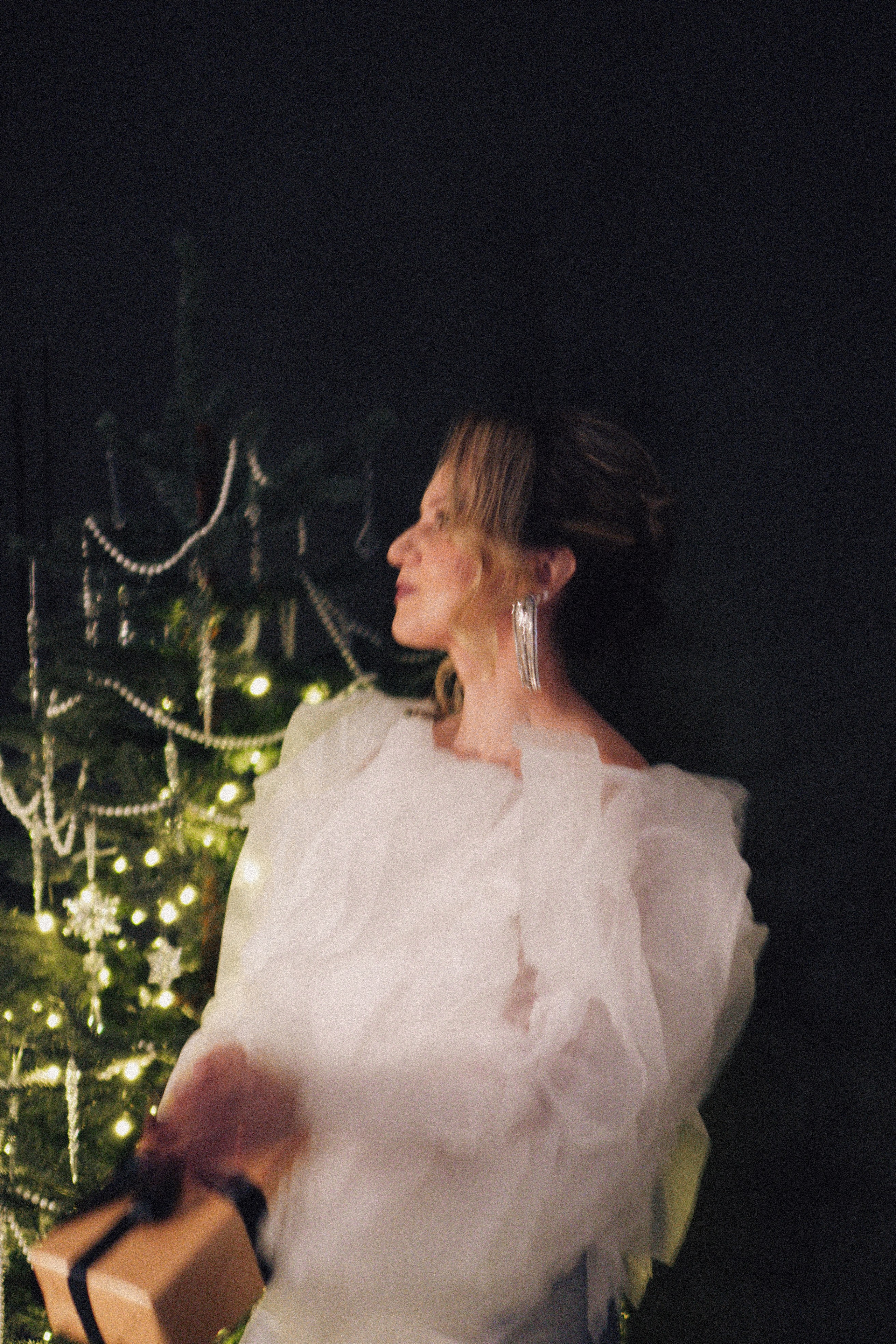 НОВОГОДНЯЯ ФОТОСЕСИИЯ В СТУДИИ ДЛЯ ДЕВУШКИ И ПРОГУЛКА ПО ЧЕРНЫШЕВСКОЙ. Профессиональный фотограф, Санкт-Петербург — Виктория Богомолова