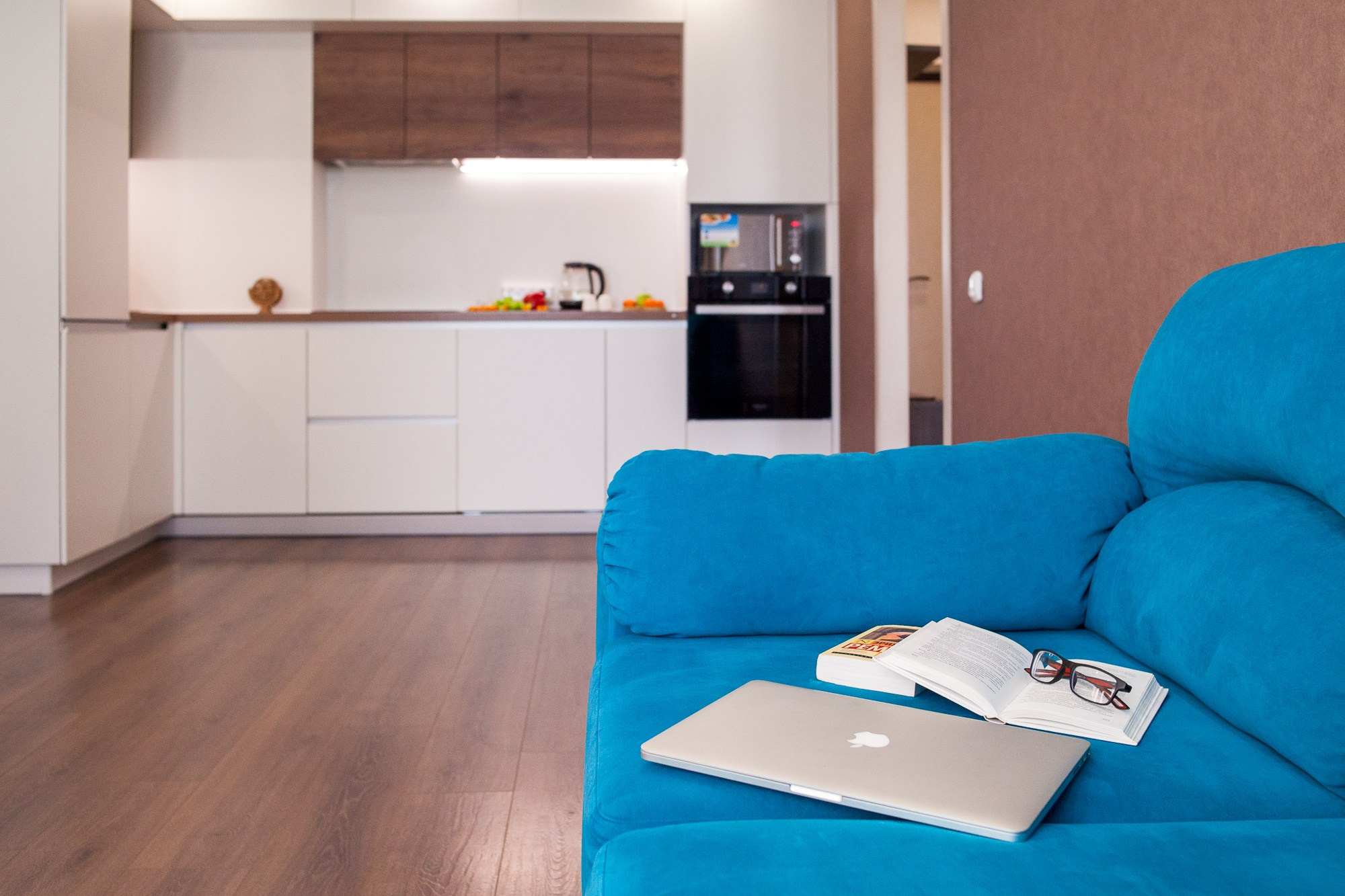 Киров 2к квартира комфорт аренда. Анна Леденева Фотограф