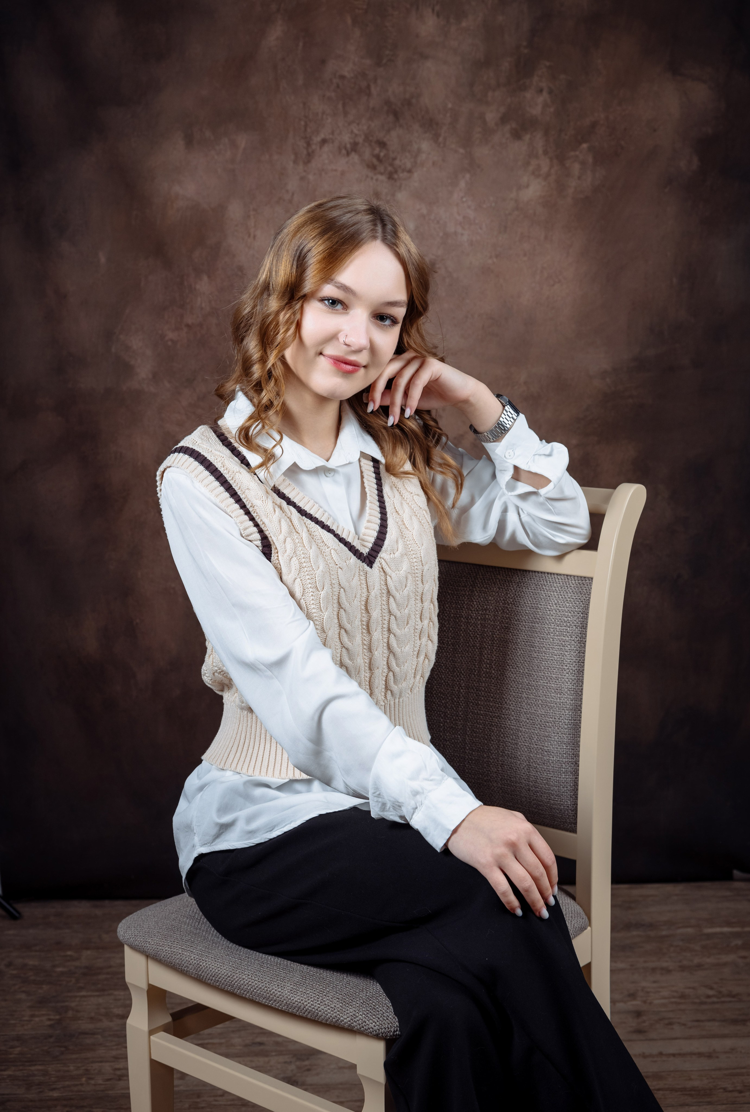 Старшая школа. Выпускные школьные фото­альбомы для школ и детских садов в Волгограде и Волжском