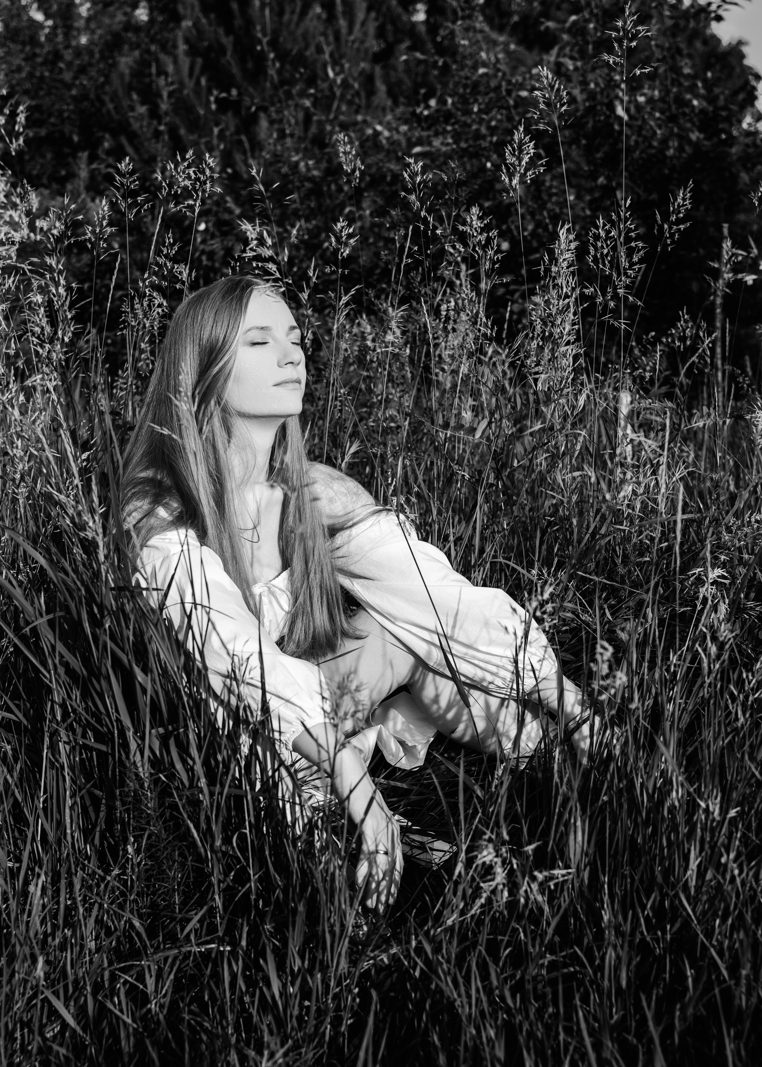 Летняя фотосессия на природе. Женский фотограф в Красноярске