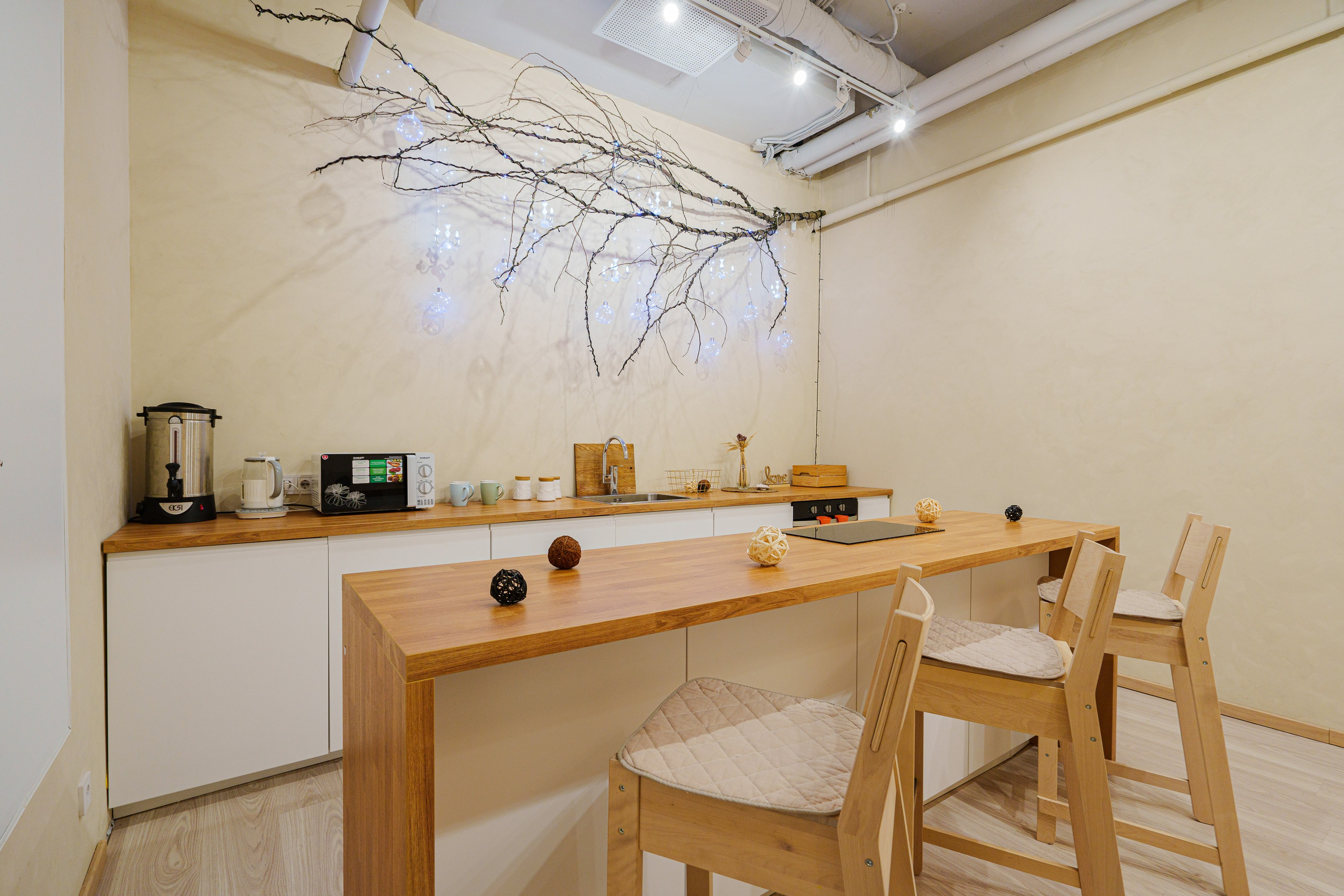 Фотостудия YOUR STORIES. Артур Каримов — Интерьерный фотограф в Екатеринбурге