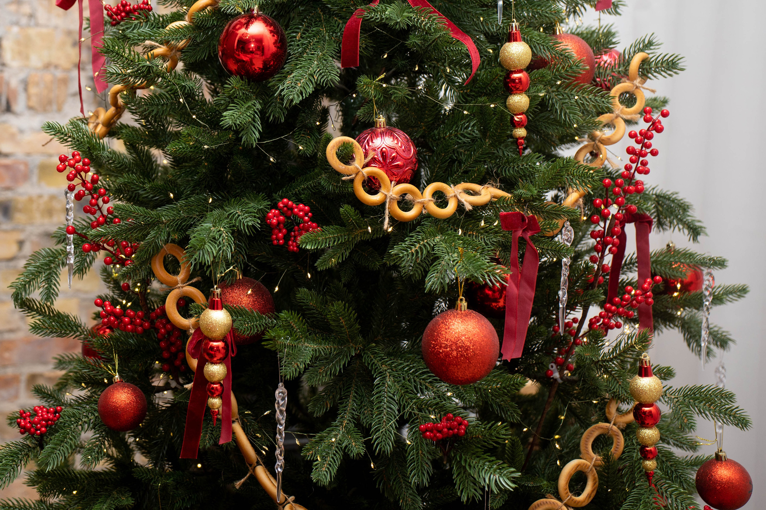 Фотосессия семейная «Новый год c пушистиком». Фотограф в Крыму Татьяна Барицкая ЕНОТИКА