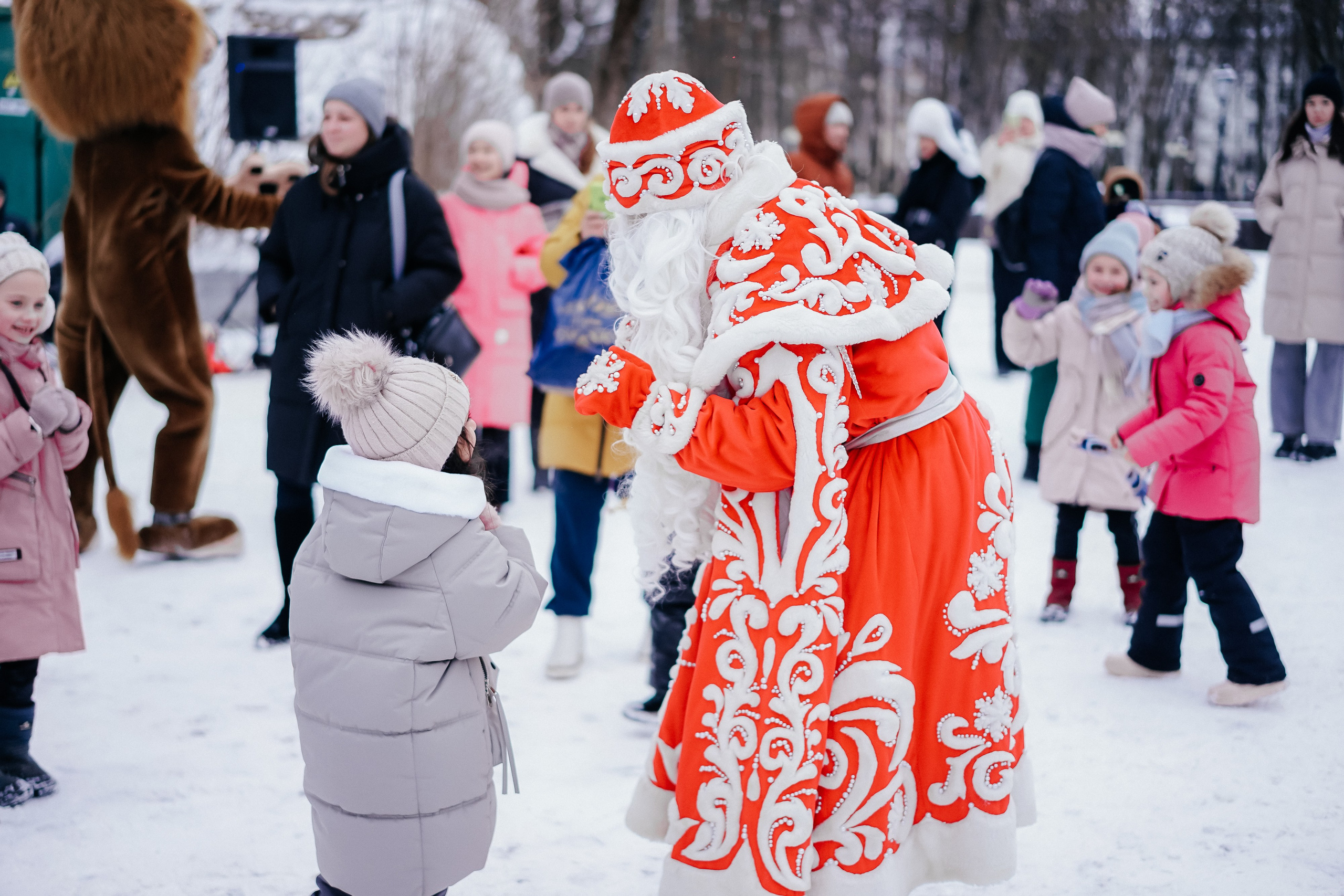 «Предновогодний переполох» Лопатинский сад, 14.12.2024. Фотограф и видеограф Смоленск | Студия Цезарь