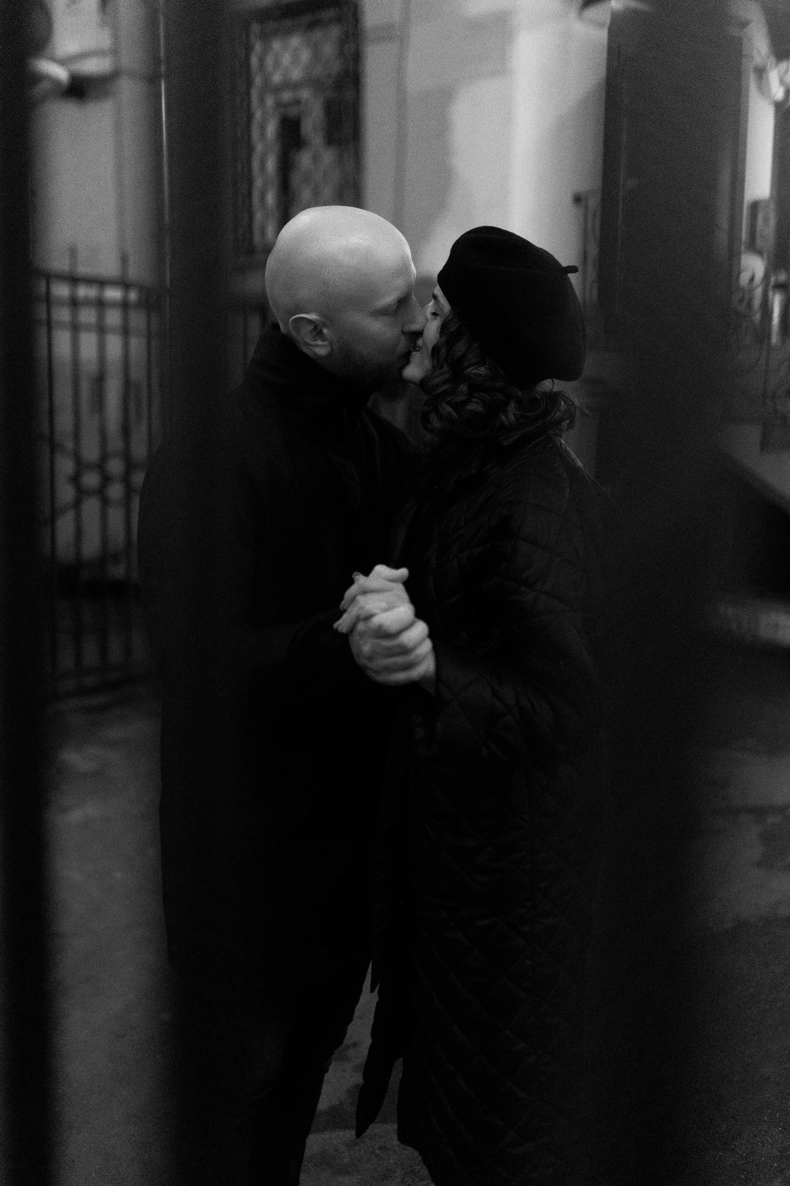 Дима и Саша. Тёплый ноябрь. Настя Оленченко, портретный/семейный фотограф на цифру и плёнку Москва