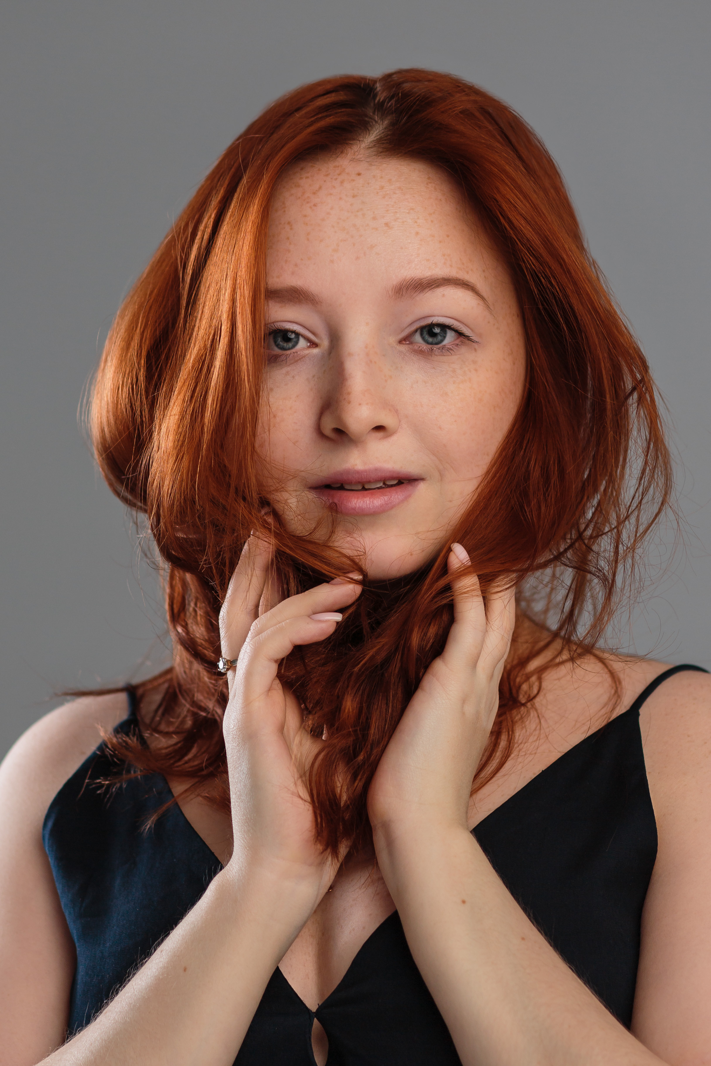 Надежда. Главная