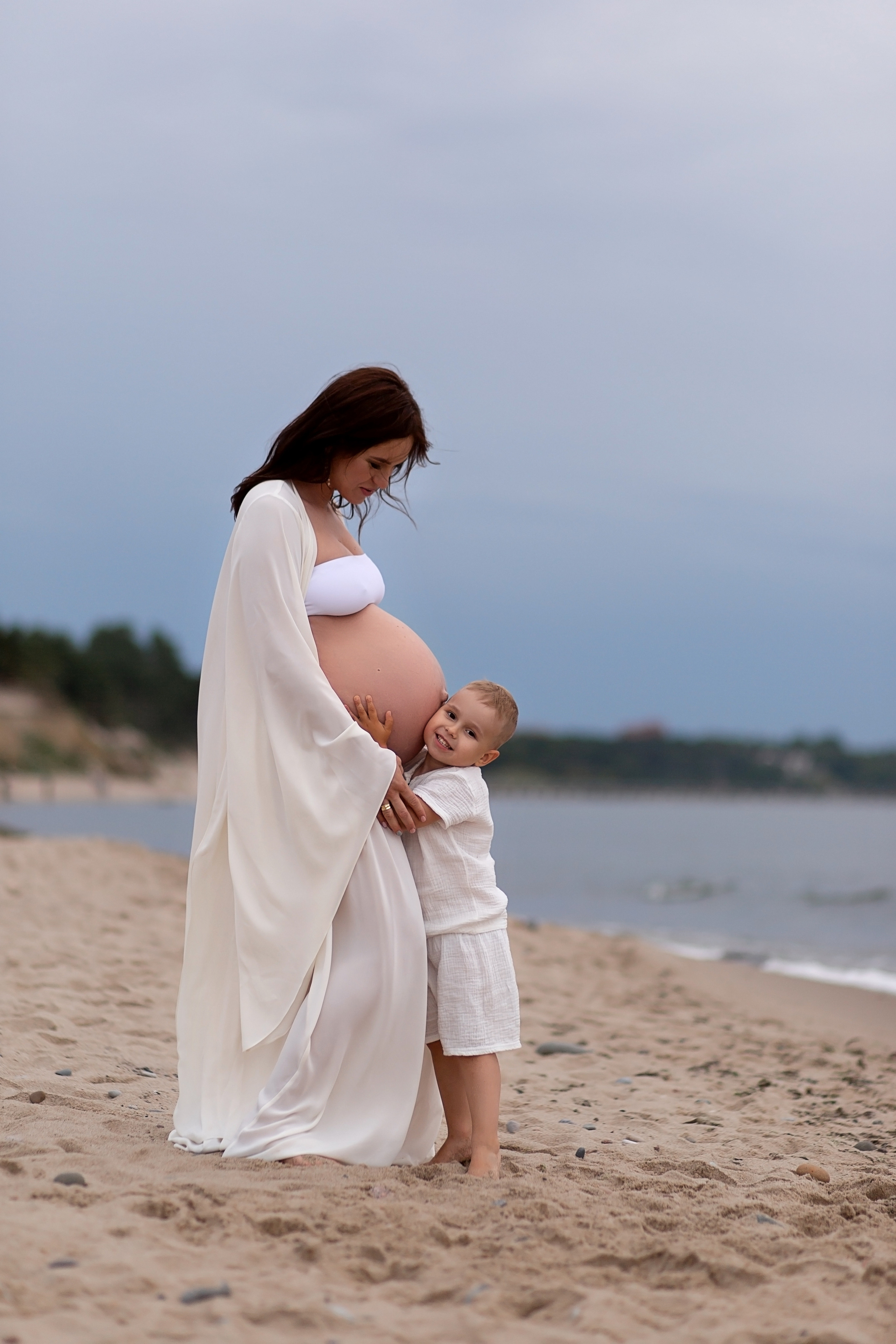 Александр, Анна и Даня. Главная