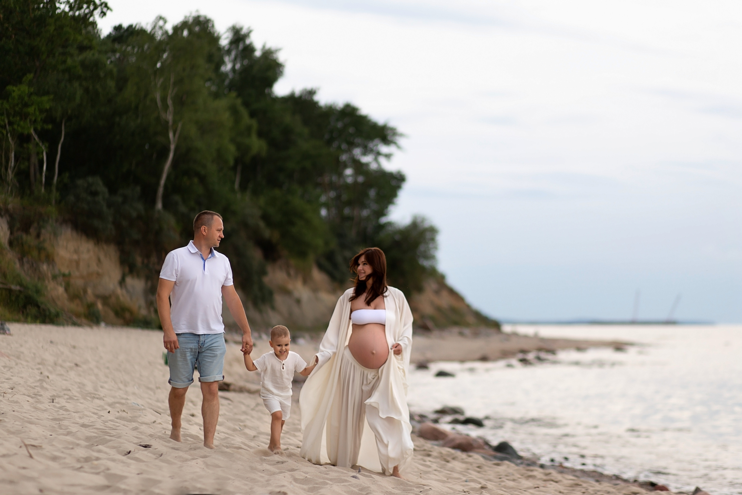 Александр, Анна и Даня. Главная