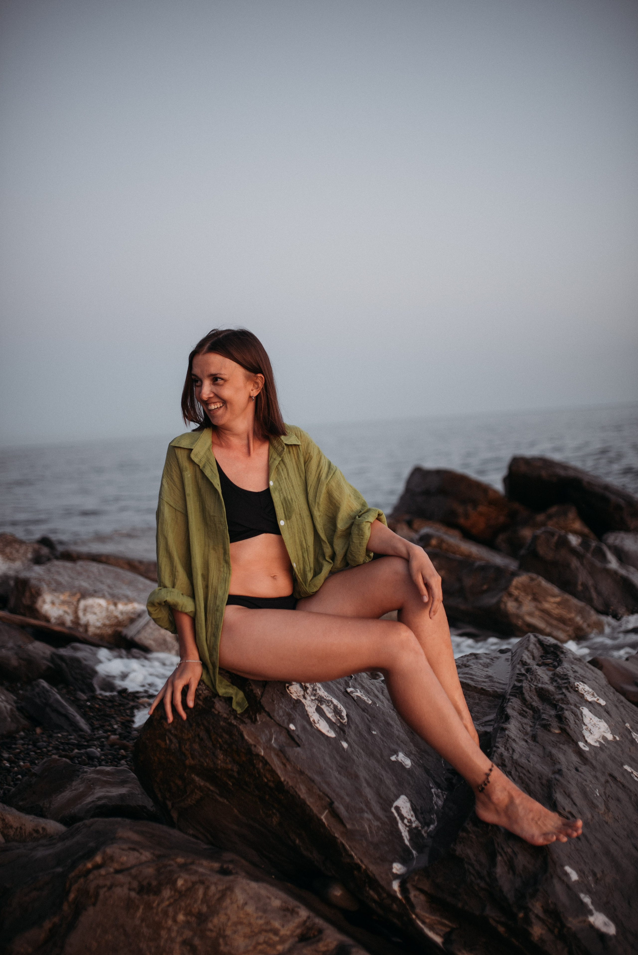 Женский портрет фотосессия в Сочи на берегу моря. Фотограф в Сочи — Маргарита Поганова