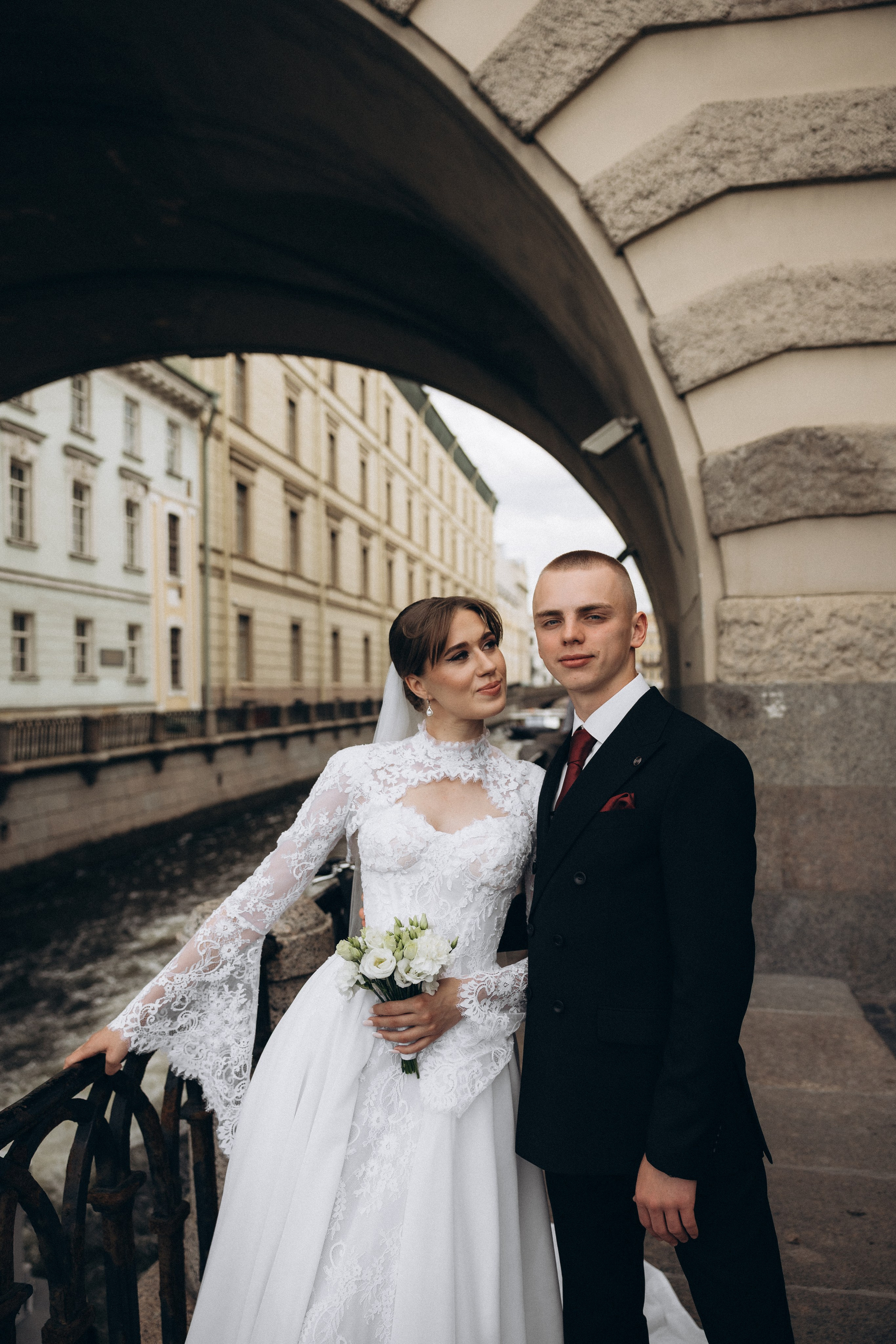 Настя & Кирилл / Загс Адмиралтейского рна. Phdkvmr.ru