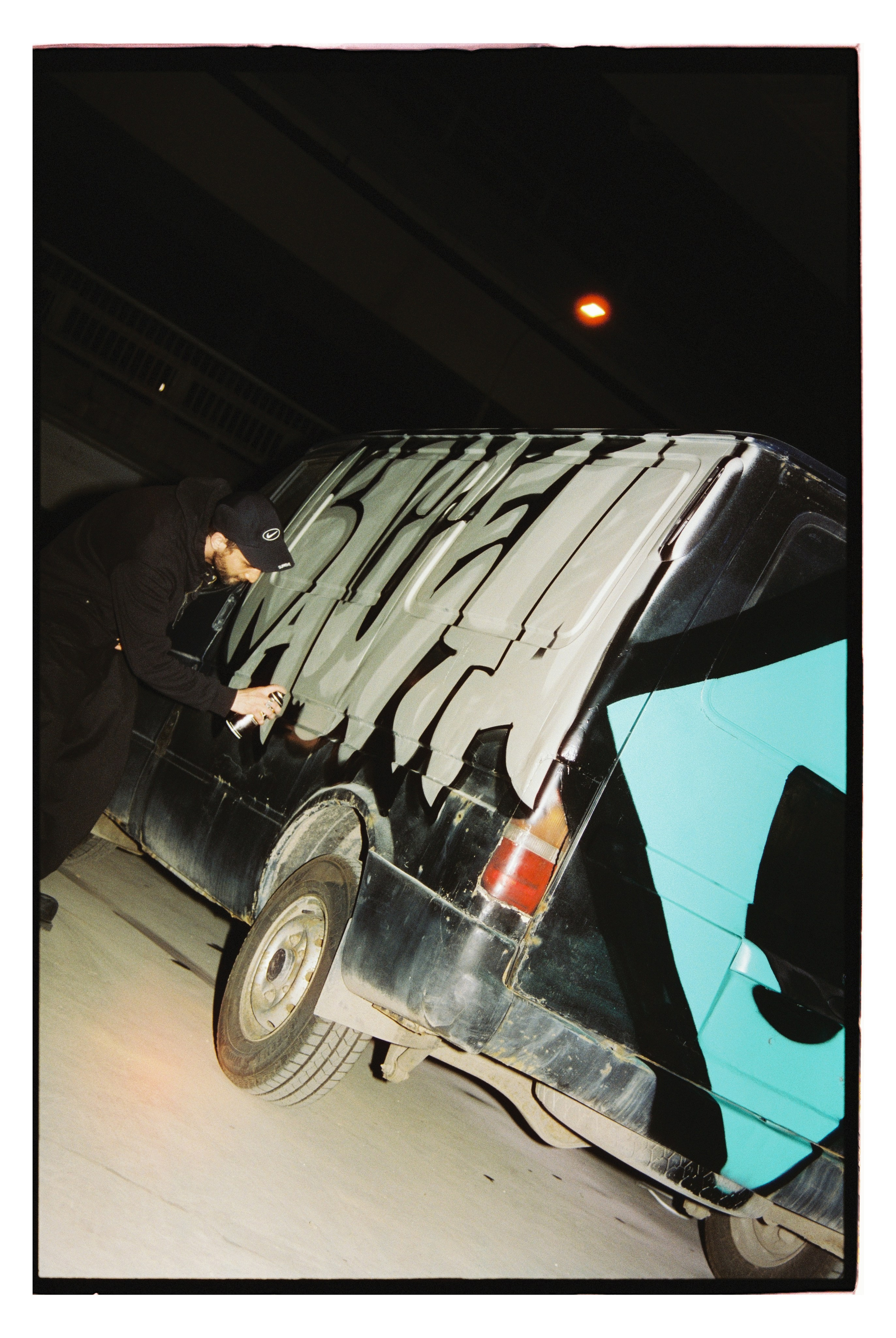 XAXAXA — Кассета, Чёрная Экономика. ANNA — PHOTOGRAPHER