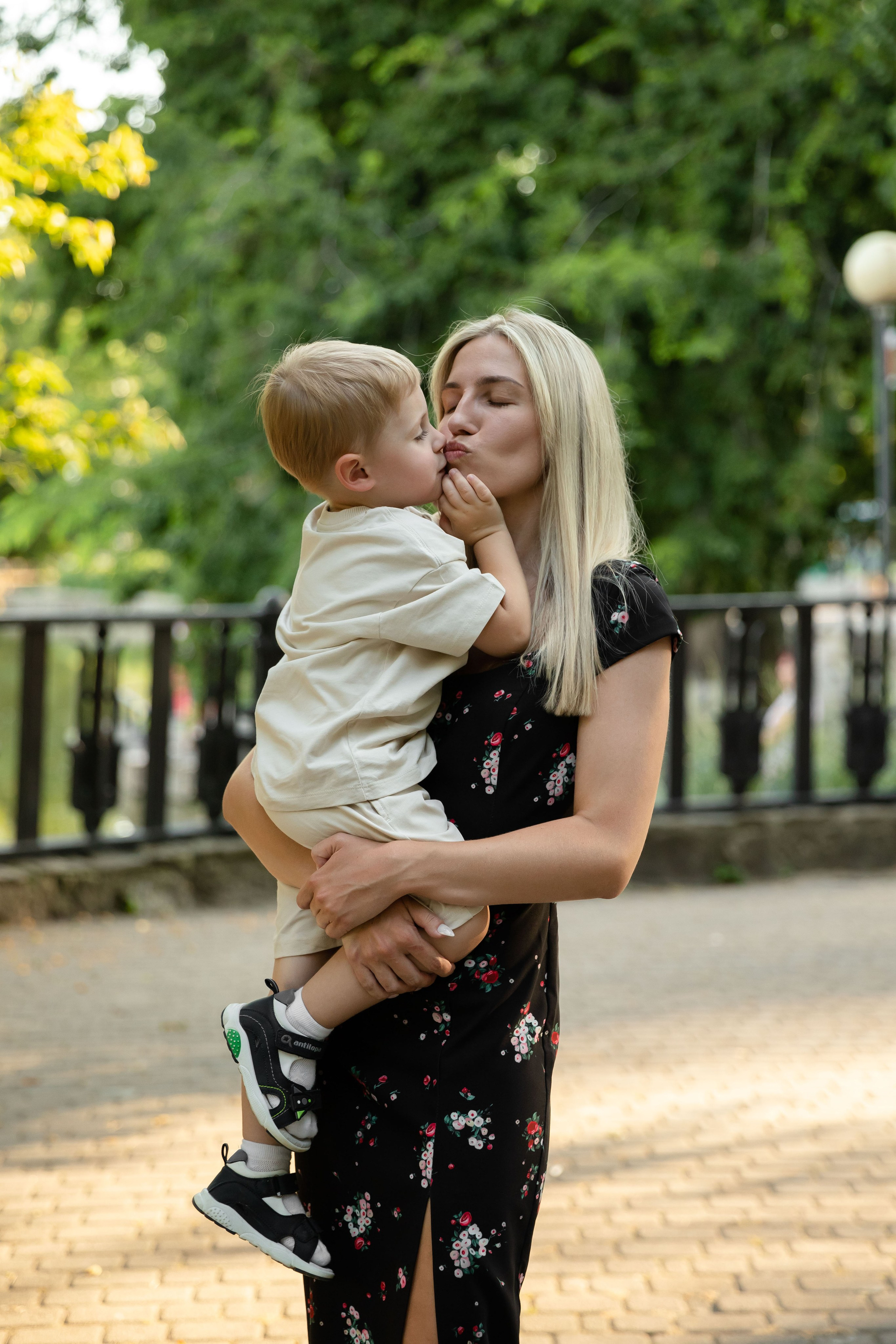 Прогулка за мороженым. Семейный и свадебный фотограф в Краснодаре. Кристина Ендальцева
