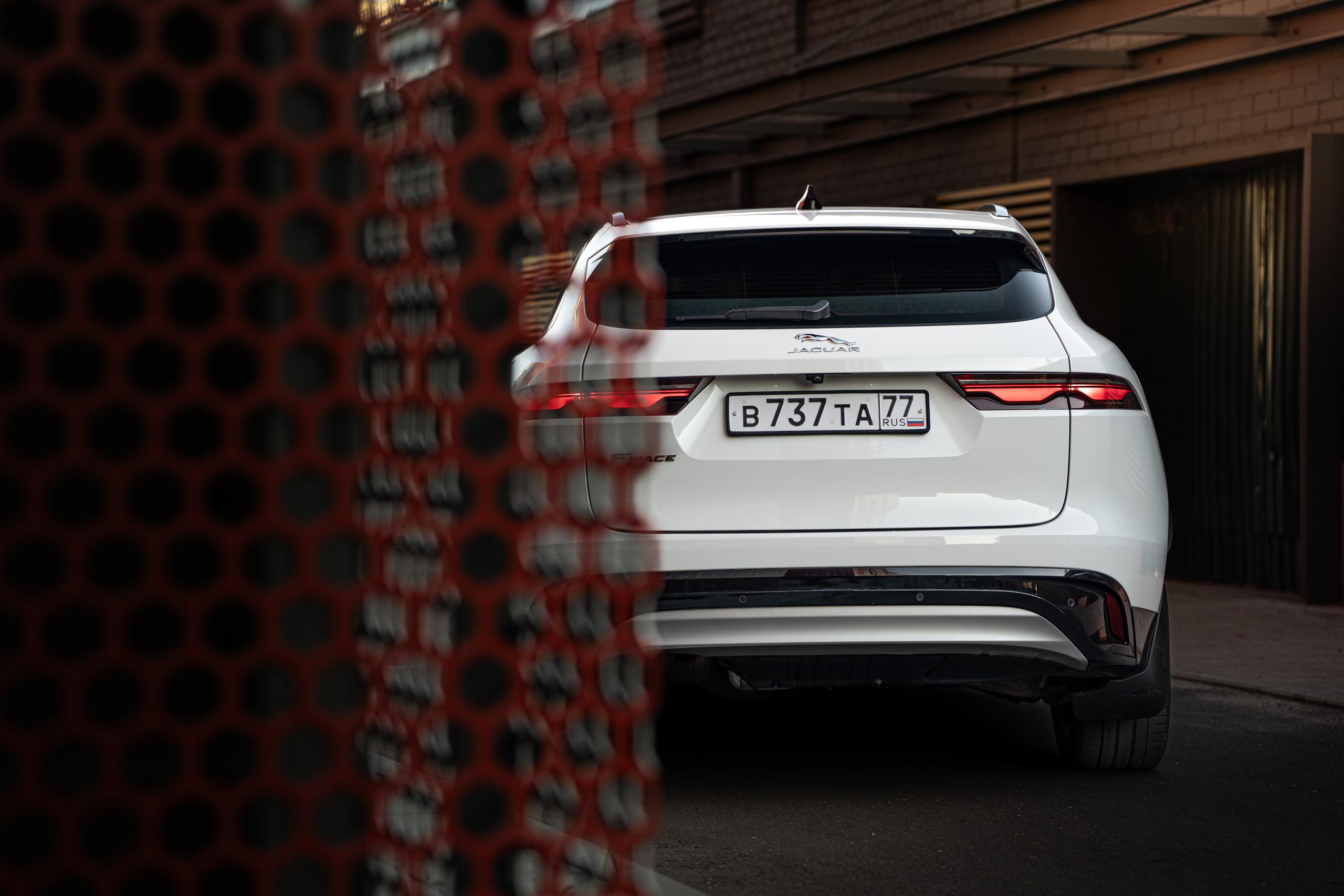 JAGUAR F-PACE. OZ Production