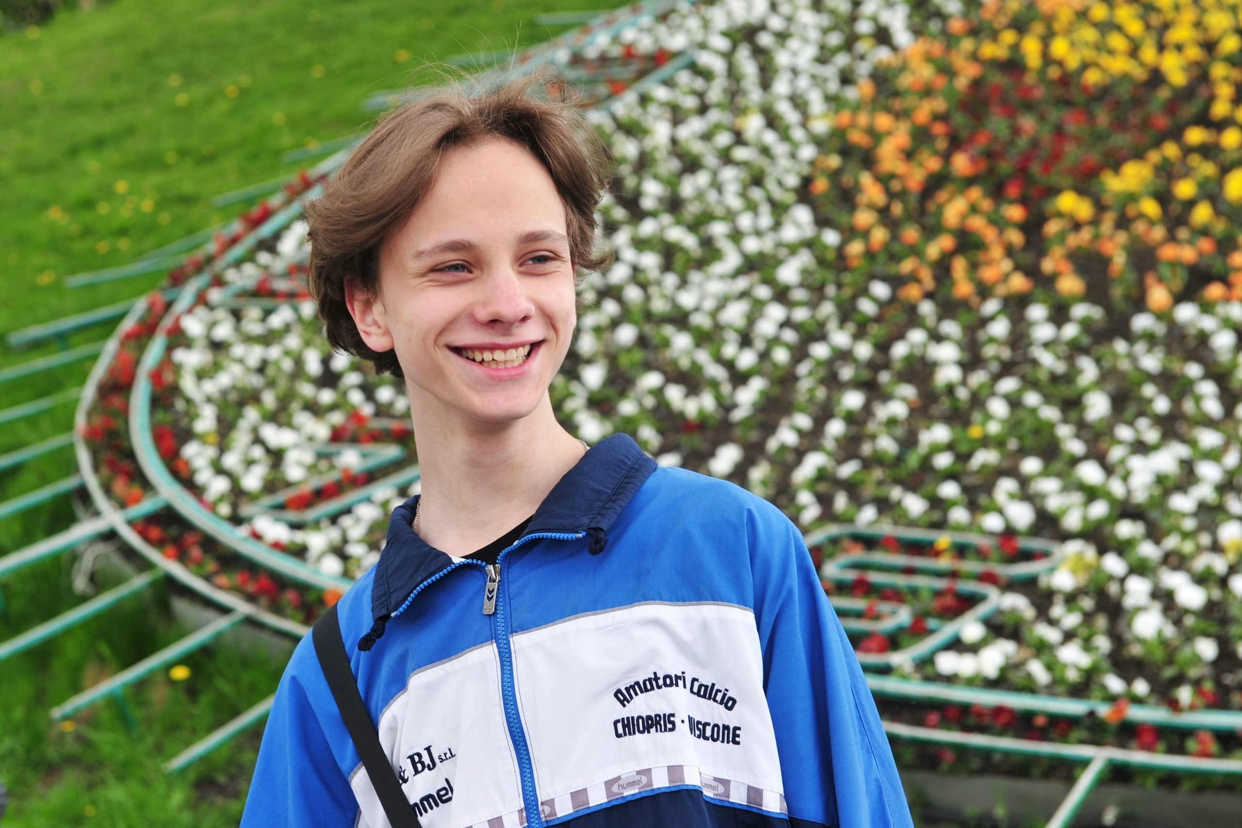 Последний Звонок на Поклонной Горе (уличная фотосессия 9-классников). Свадебный и семейный фотограф в Москве Ирина Гончарова