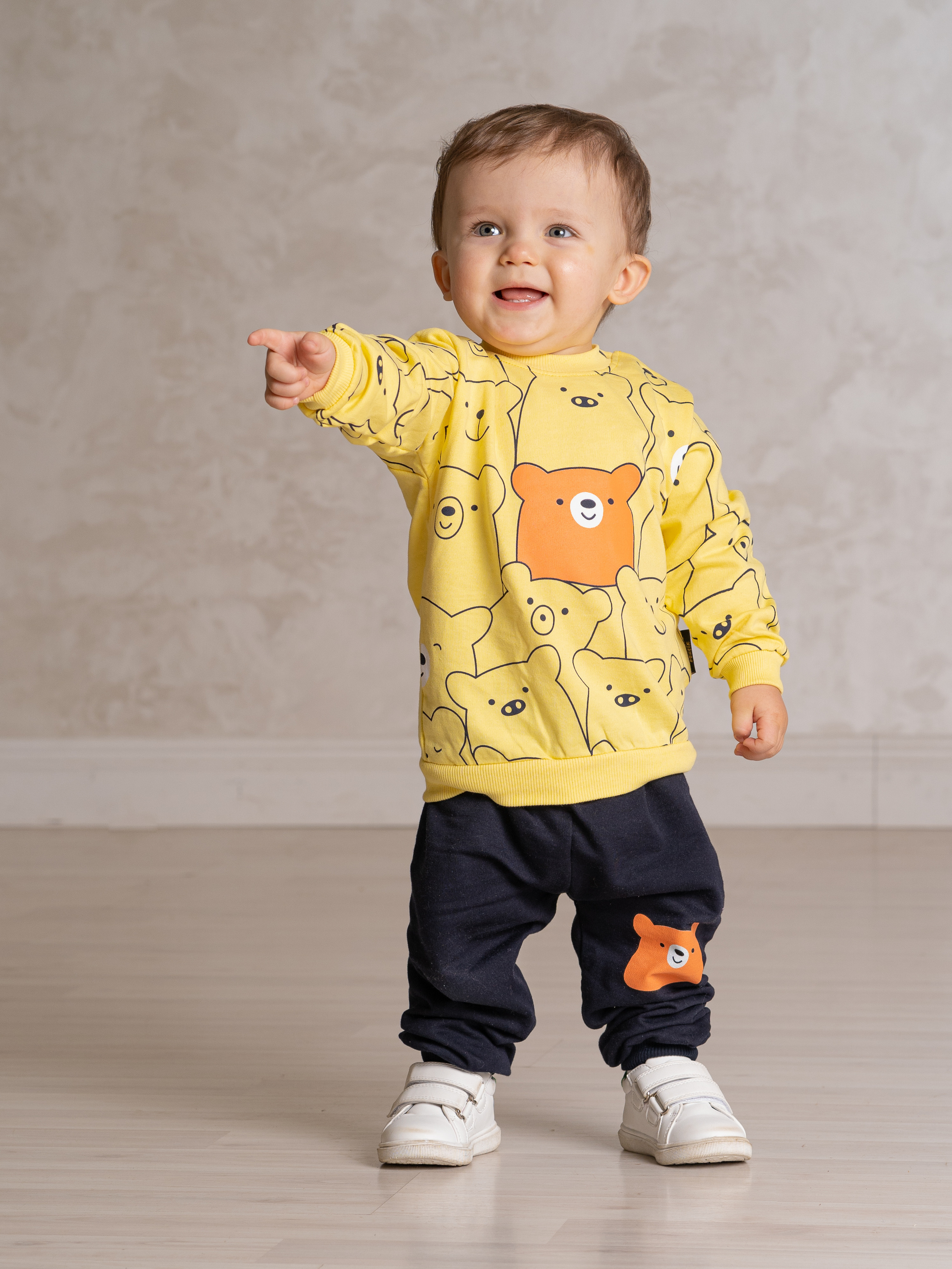 Съёмка одежды. Предметное видео для маркетплейсов и брендов