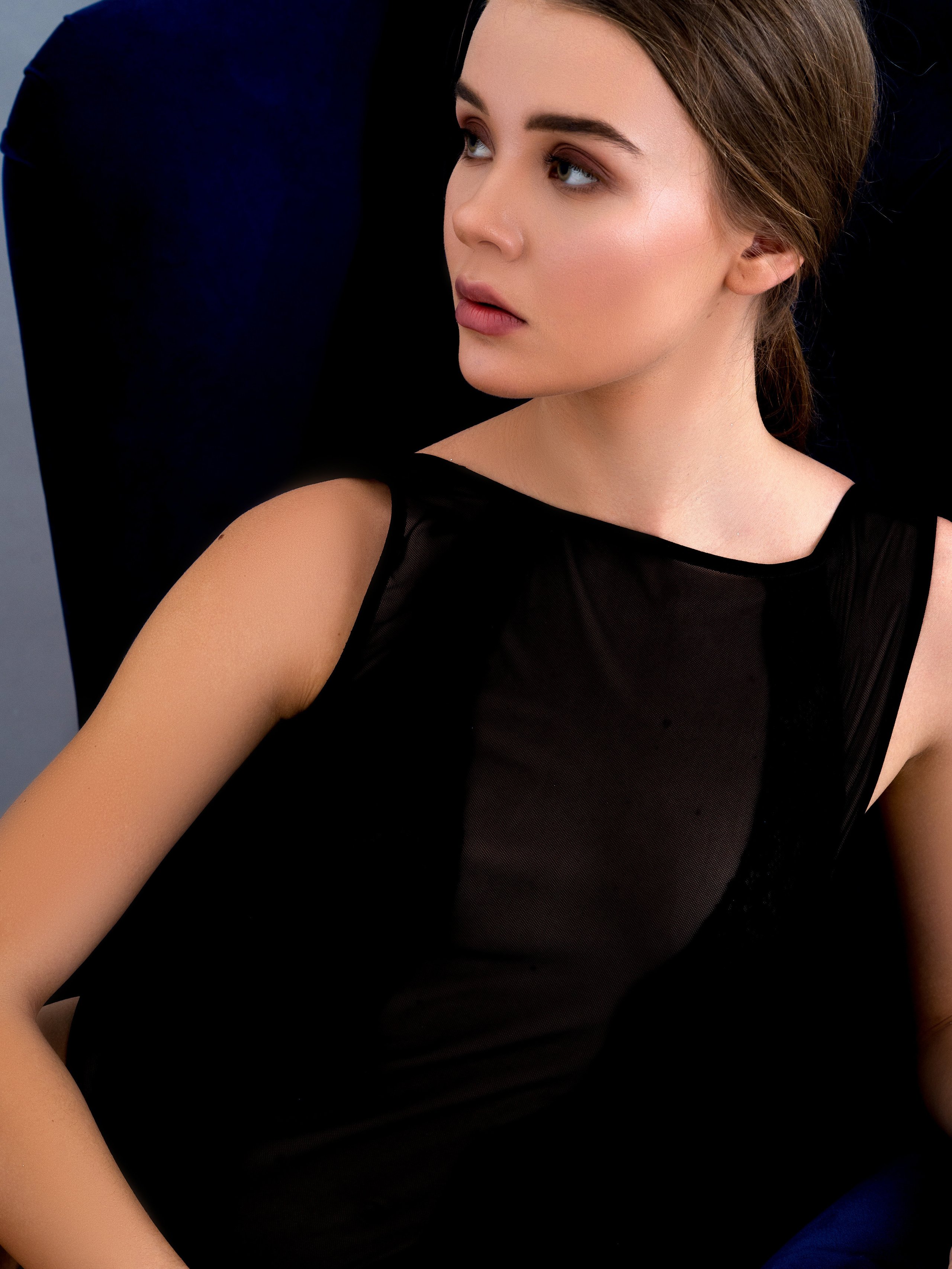 Съёмка одежды. Предметное видео для маркетплейсов и брендов