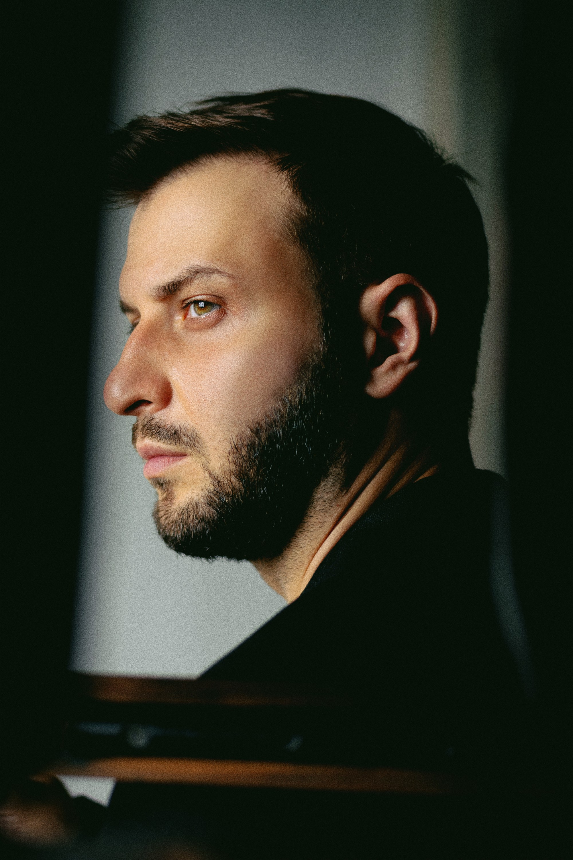 Single portraits. Photographer in Tokyo Anatolii Ozarto