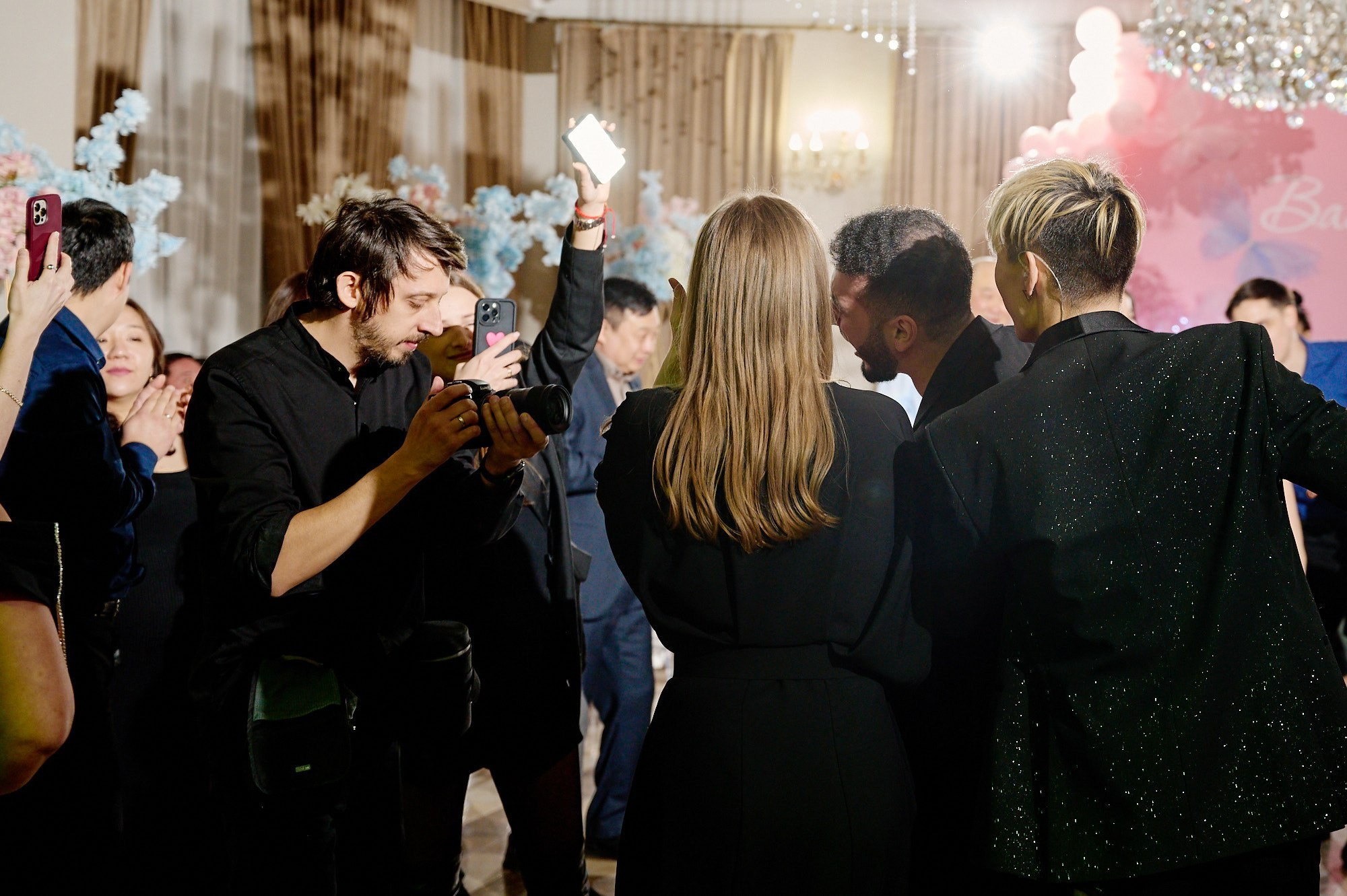 Backstage. Профессиональная видеосъёмка Асянди в Москве и Московской области