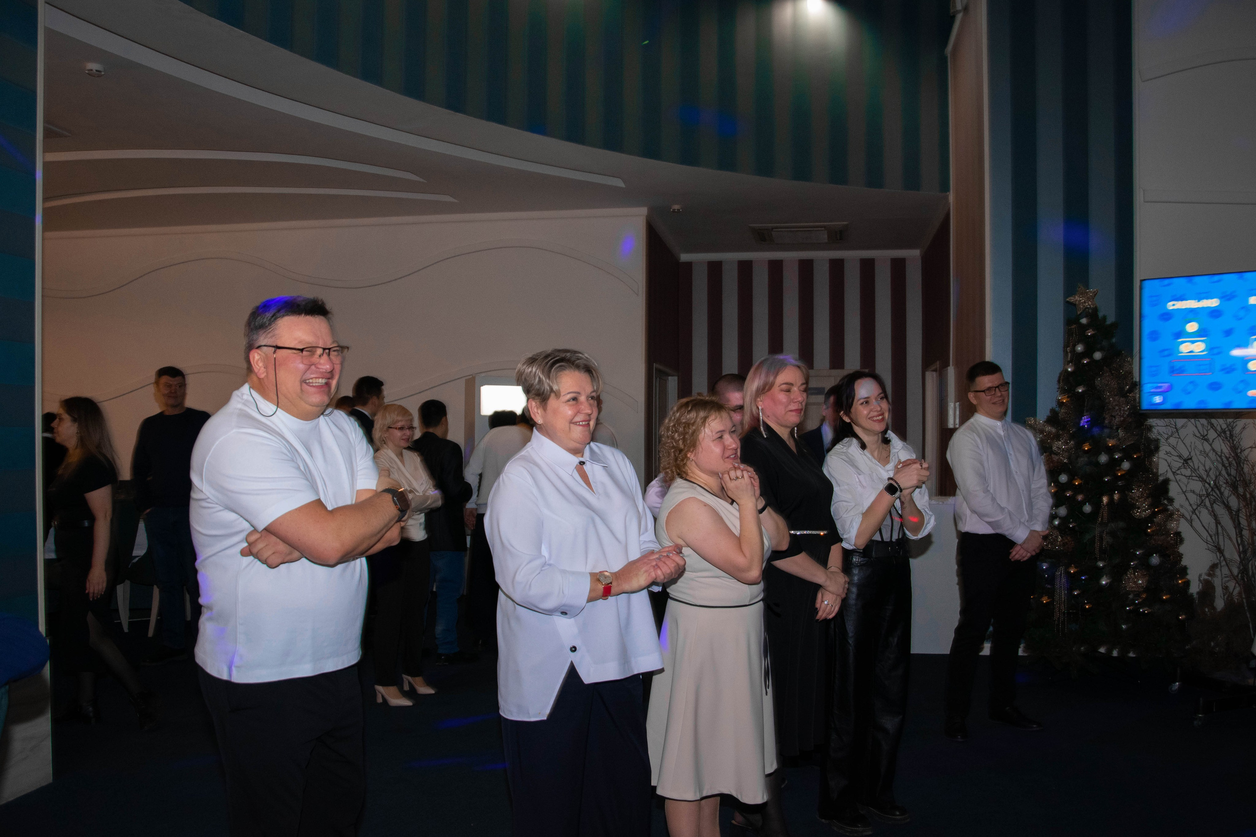 Корпоратив. Женский фотограф в Людиново и Киров