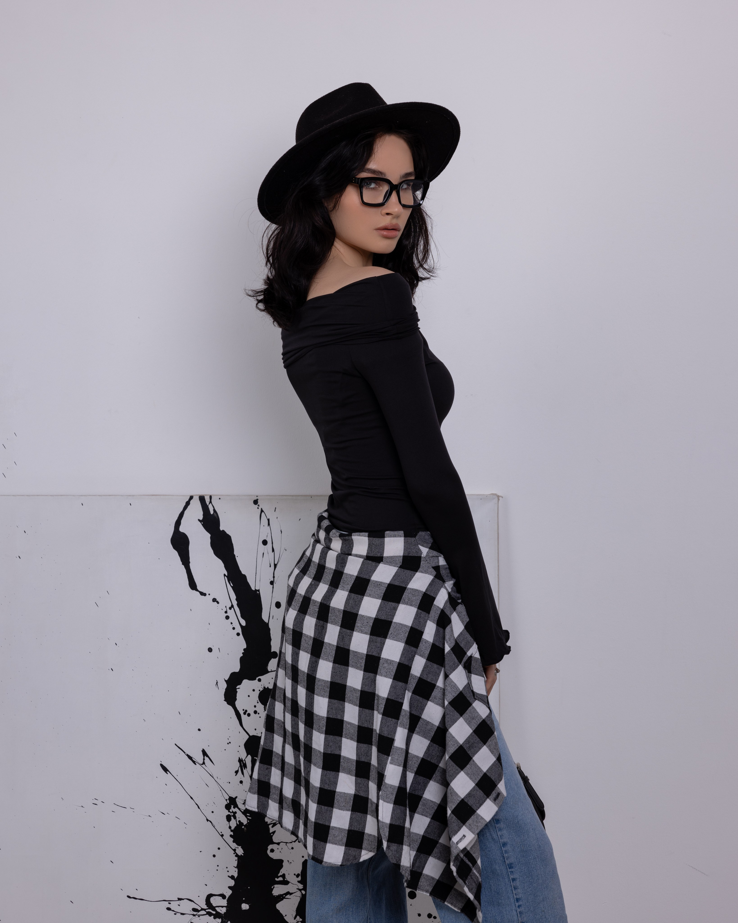 WB. Photographer. Producer. Retoucher