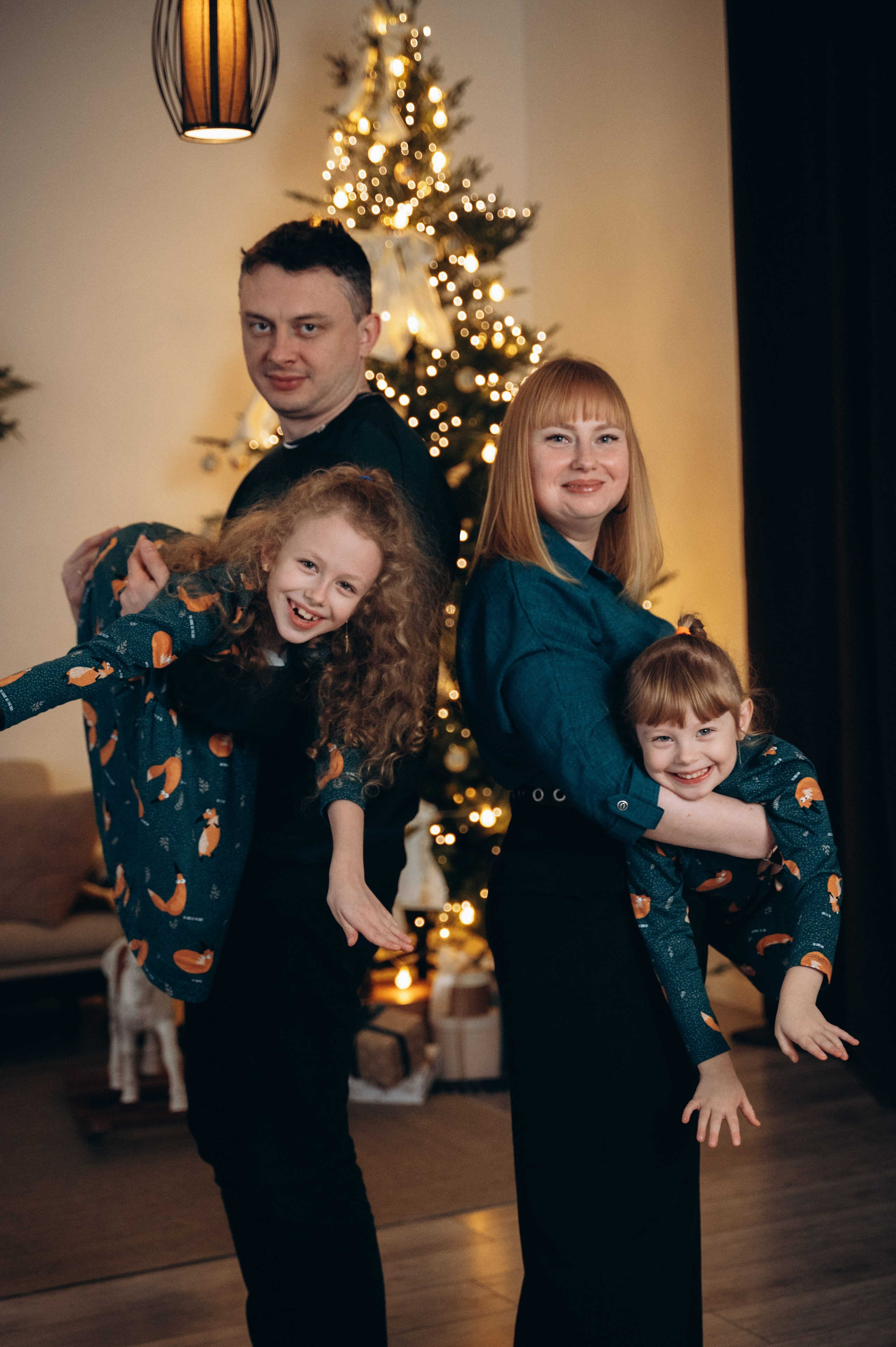 Новогодняя для Алёны семейная. Семейный фотограф в Минске Дарья Дреко