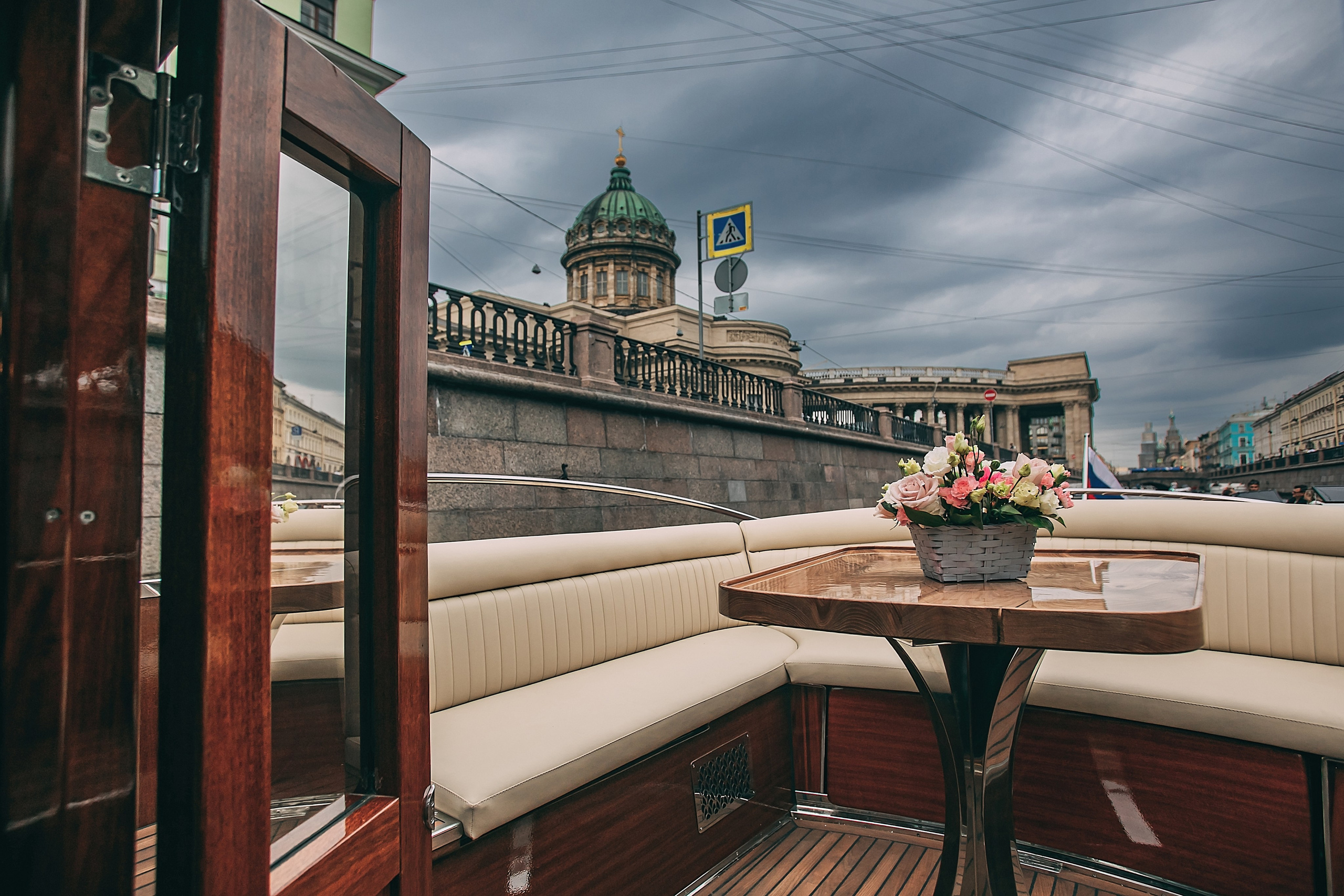 Катер «Montferrand». SPB Rent Boats|аренда катеров и теплоходов