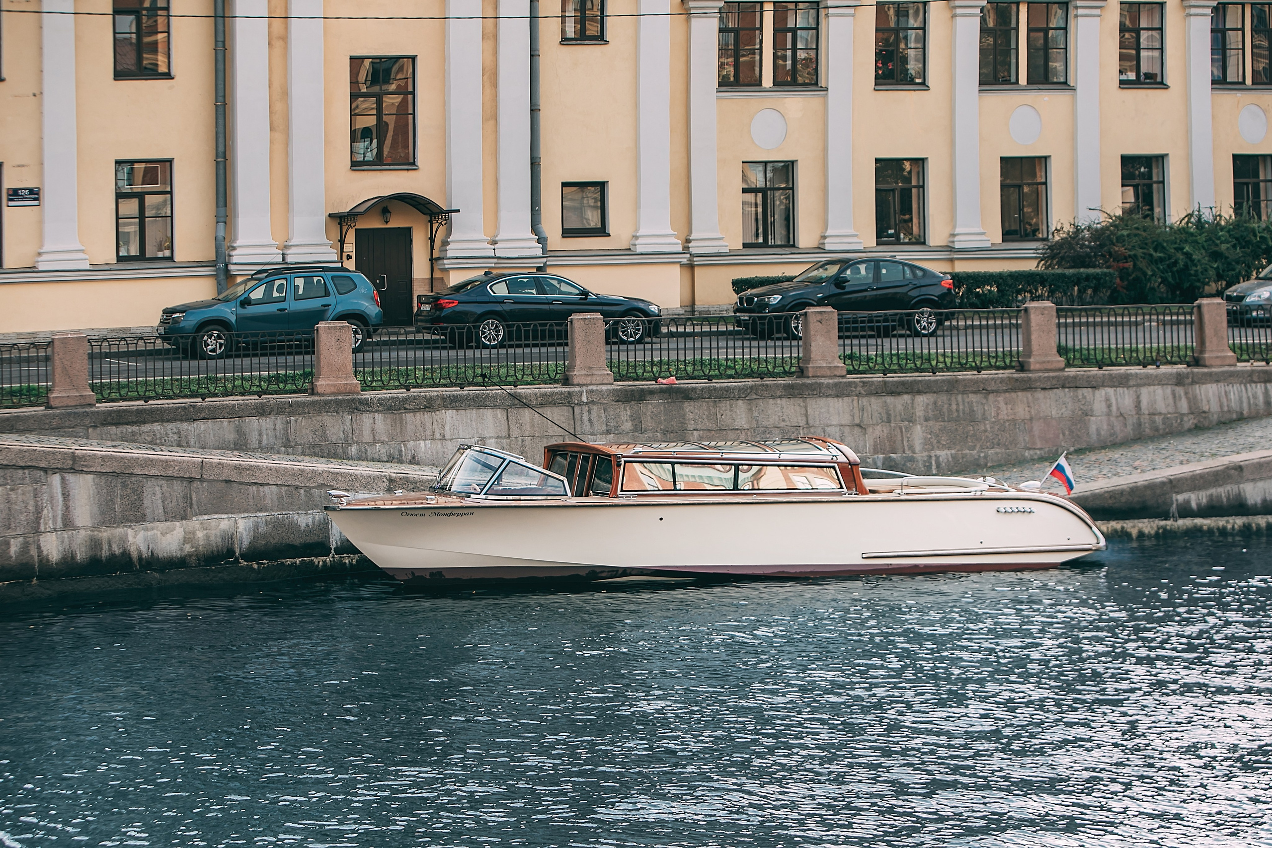 Катер «Montferrand». SPB Rent Boats|аренда катеров и теплоходов