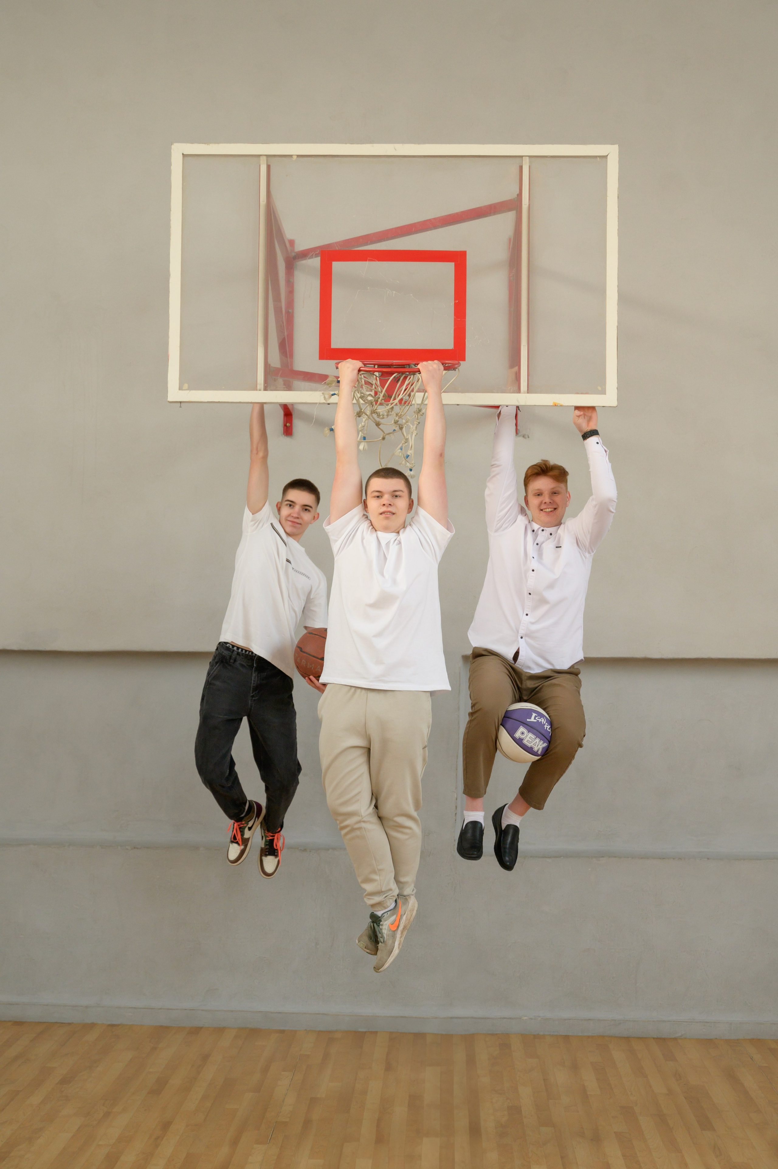 Репортажно — постановочные. Выпускные альбомы в Москве и Подмосковье