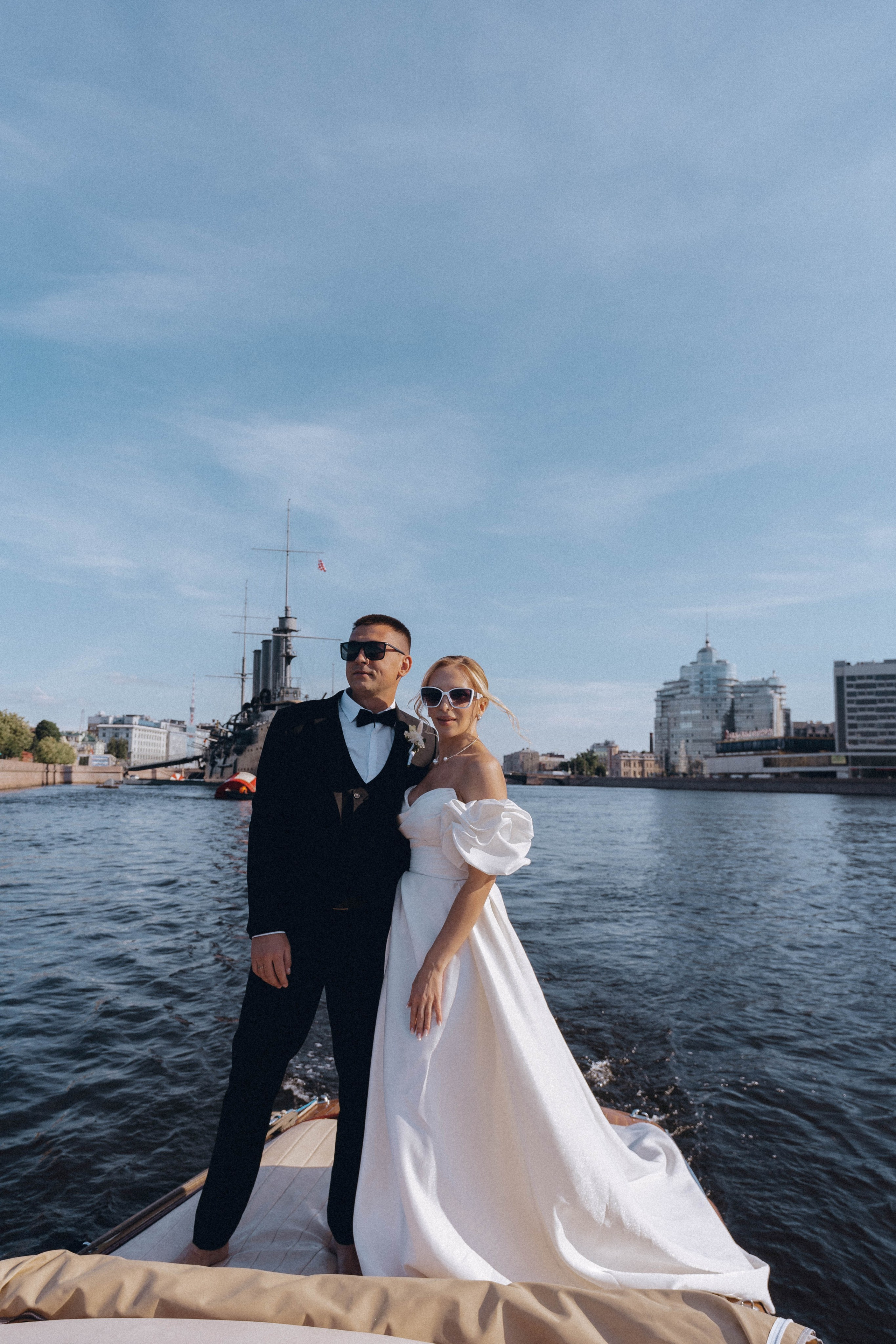 СВАДЕНБНАЯ СЬЕМКА НА КАТЕРЕ ПО КАНАЛАМ САНКТ-ПЕТЕРБУРГА И В АКВАТОРИИ НЕВЫ. Профессиональный фотограф, Санкт-Петербург — Виктория Богомолова