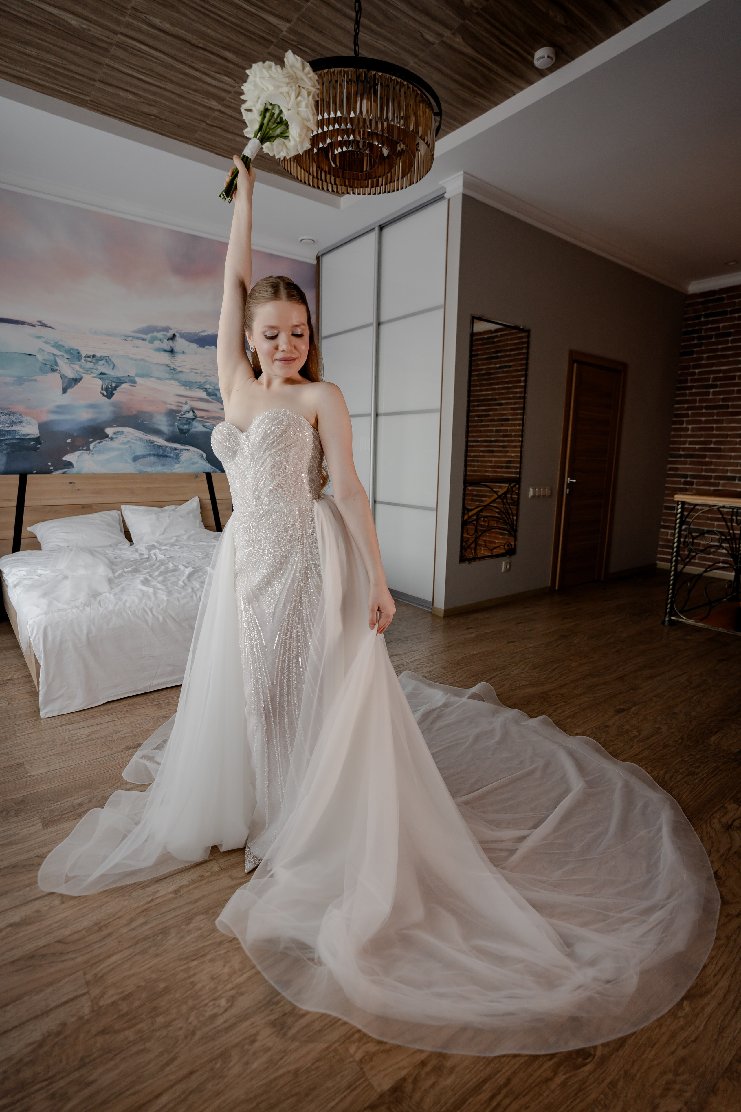 СВАДЕБНАЯ СЬЕМКА СБОРОВ В ОТЕЛЕ И ВЫЕЗД НА ЦЕРЕМОНИЮ (СНЯТО В СИБИРЕ В НИЖНЕВАРТОВСКЕ). Профессиональный фотограф, Санкт-Петербург — Виктория Богомолова