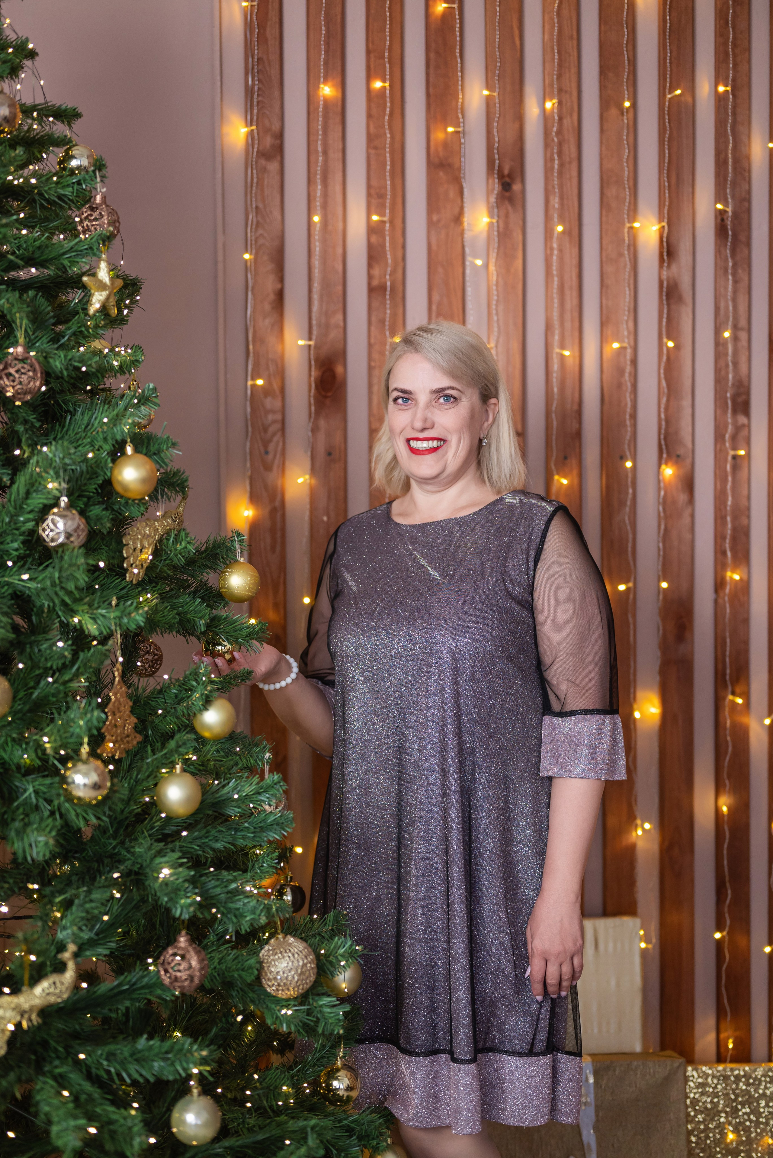 Реклама Новогодних платьев. Фотограф в городе Салават