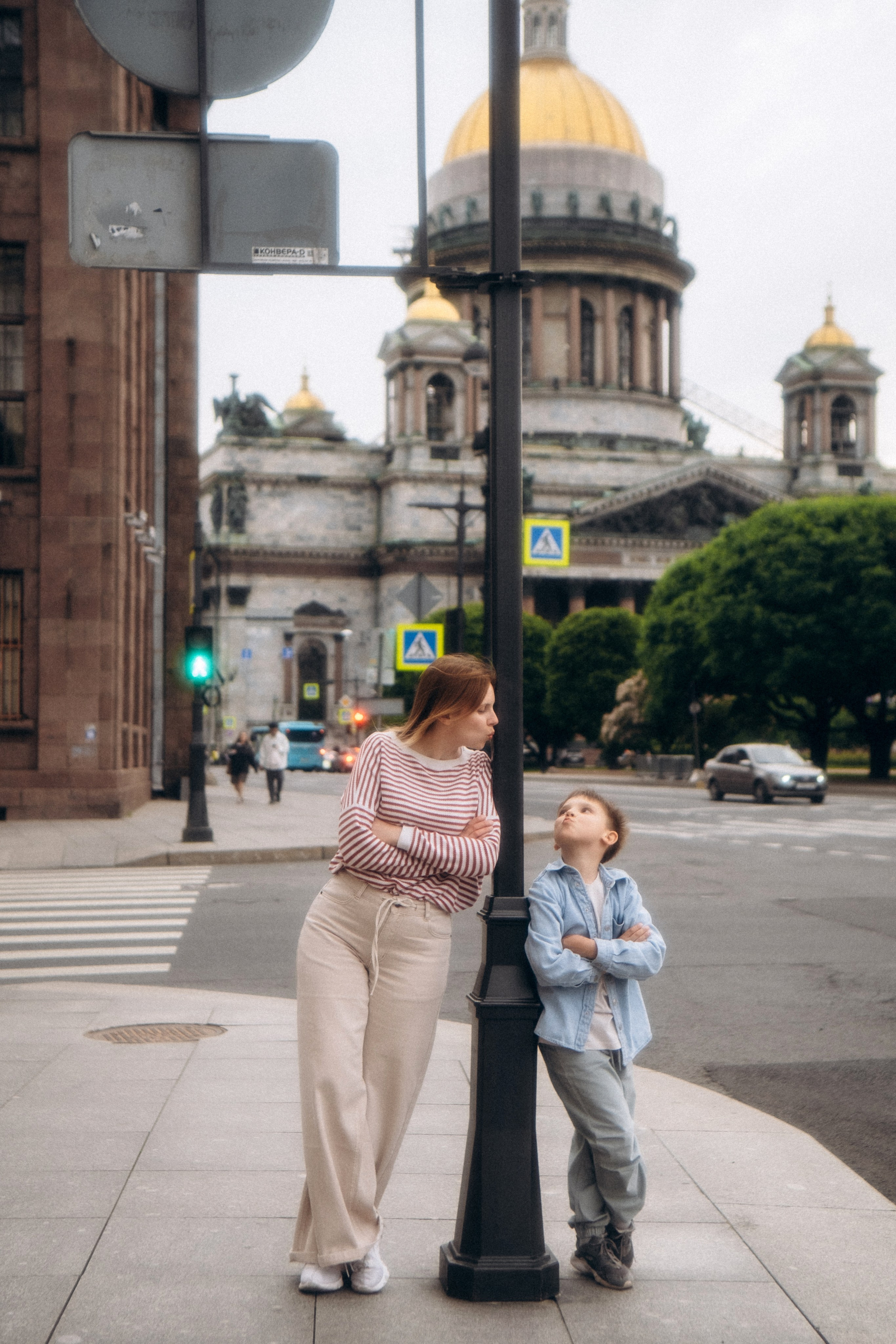Семейная прогулочная фотосессия в Спб. Фотограф в Санкт-Петербурге Кристина Брянская