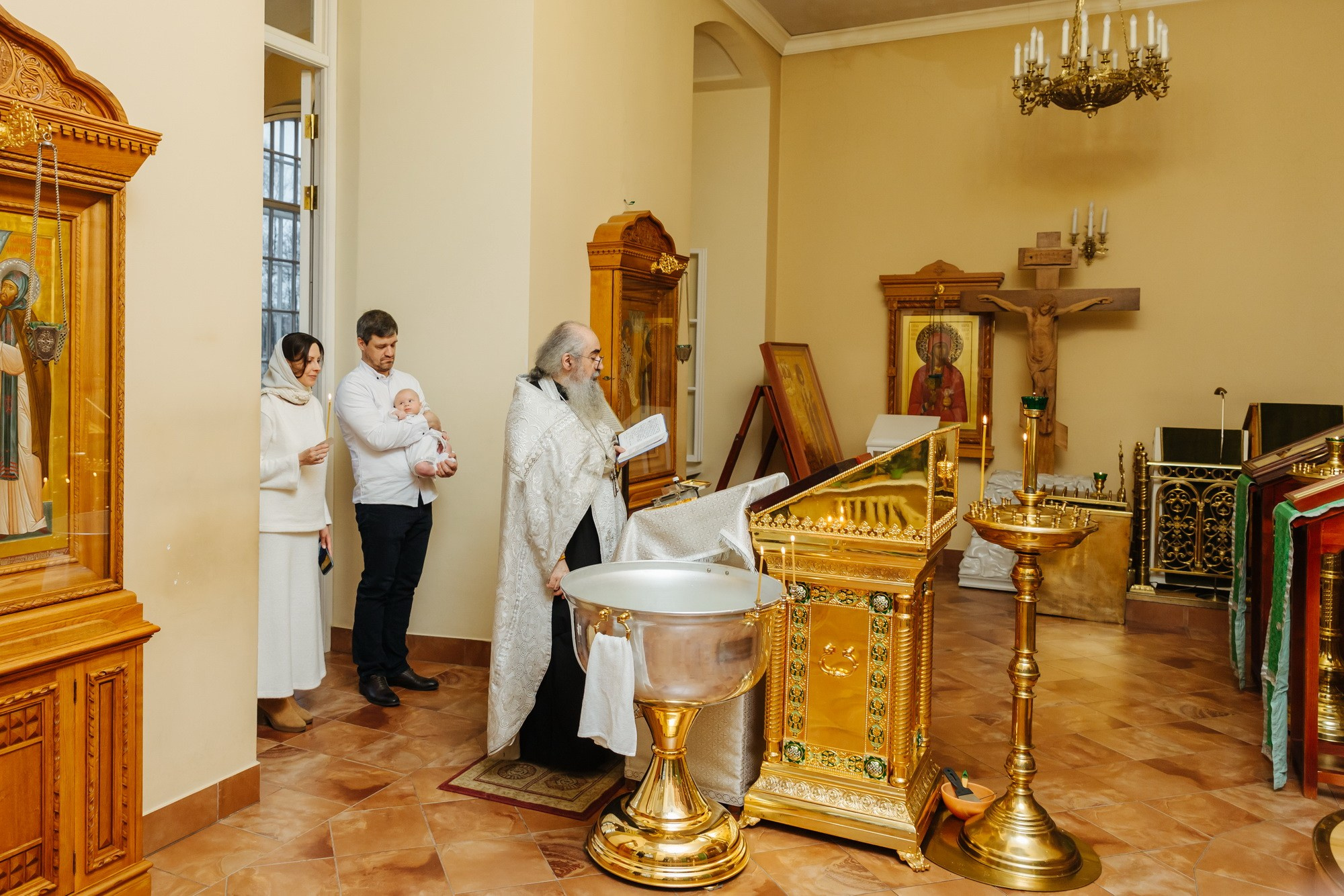 фотограф на крещение санкт петербург, справка о беседе перед крещением, сколько стоит крещение спб, лучшие храмы для крещения, крещение ребенка в спб цены, пушкин церковь узнать про крестины что нужно, что нельзя делать перед крещением, лучшие храмы для крещения, санкт петербург фотограф, крестить без крестных, всего один крестный, имя для крещения малыша