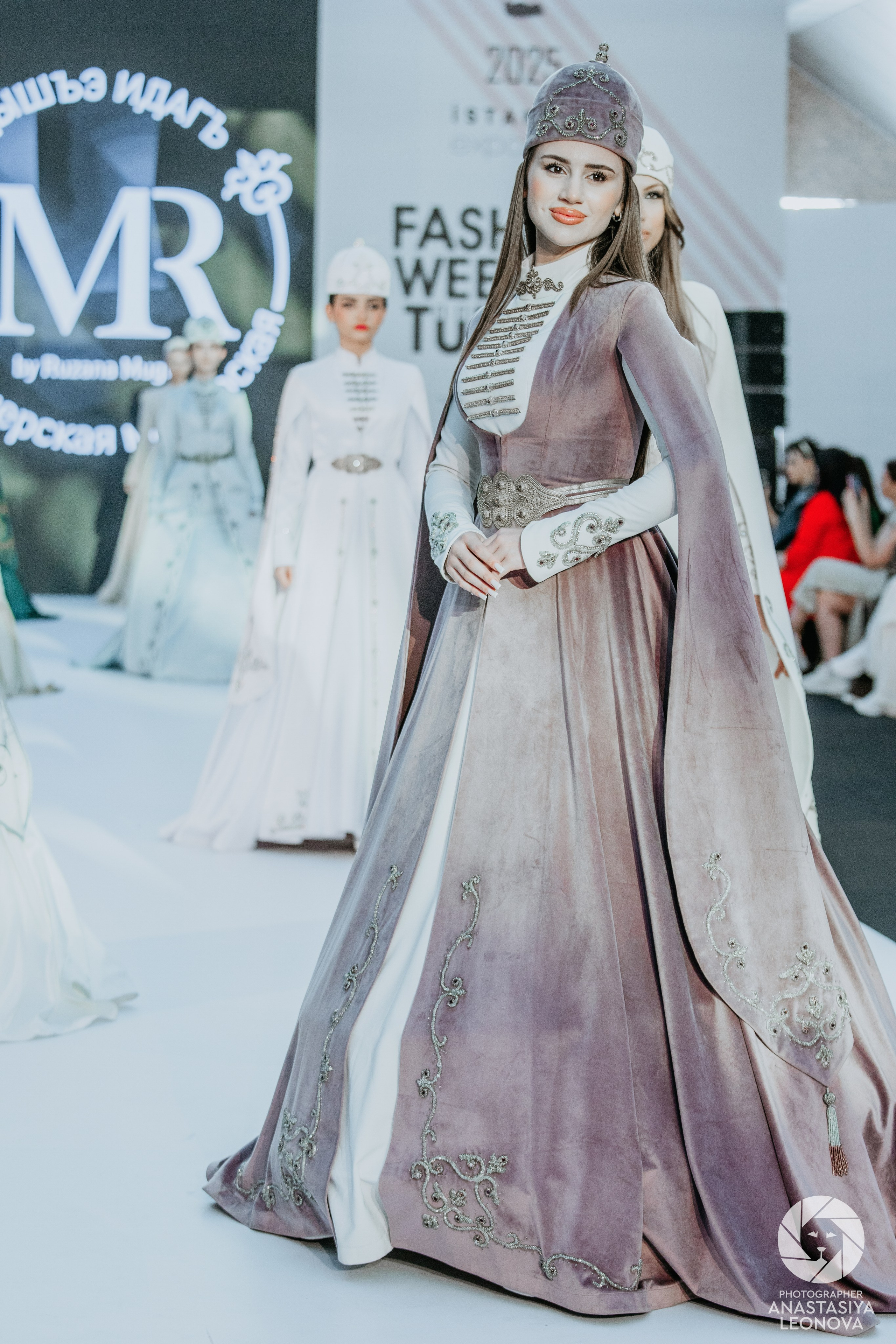 Fashion Week Türkiye [spring, 2025]. Anastasia Leonowa