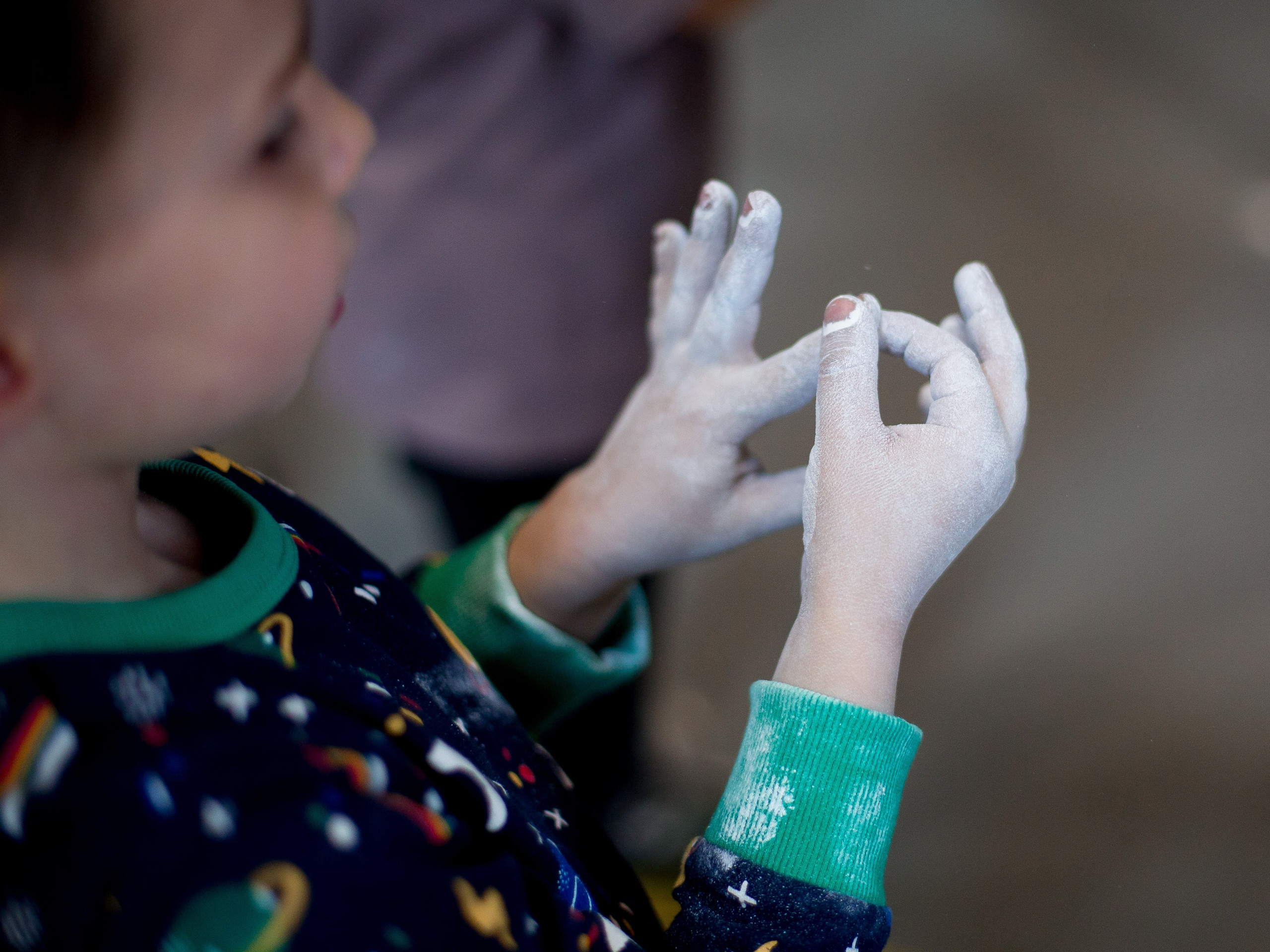 Фотосъемка детского Дня рождения на скалодроме. Репортажный фотограф Борис Геер