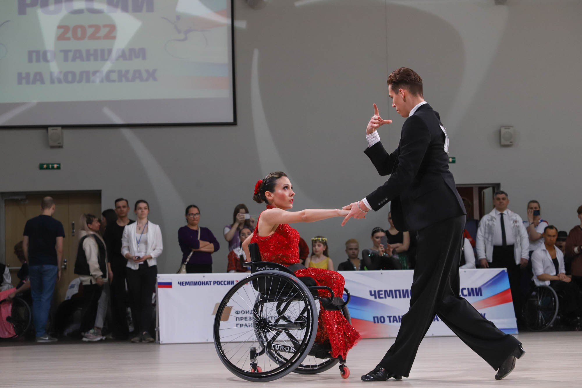 Чемпионат России по танцам на колясках. Фотограф Дарья Попова