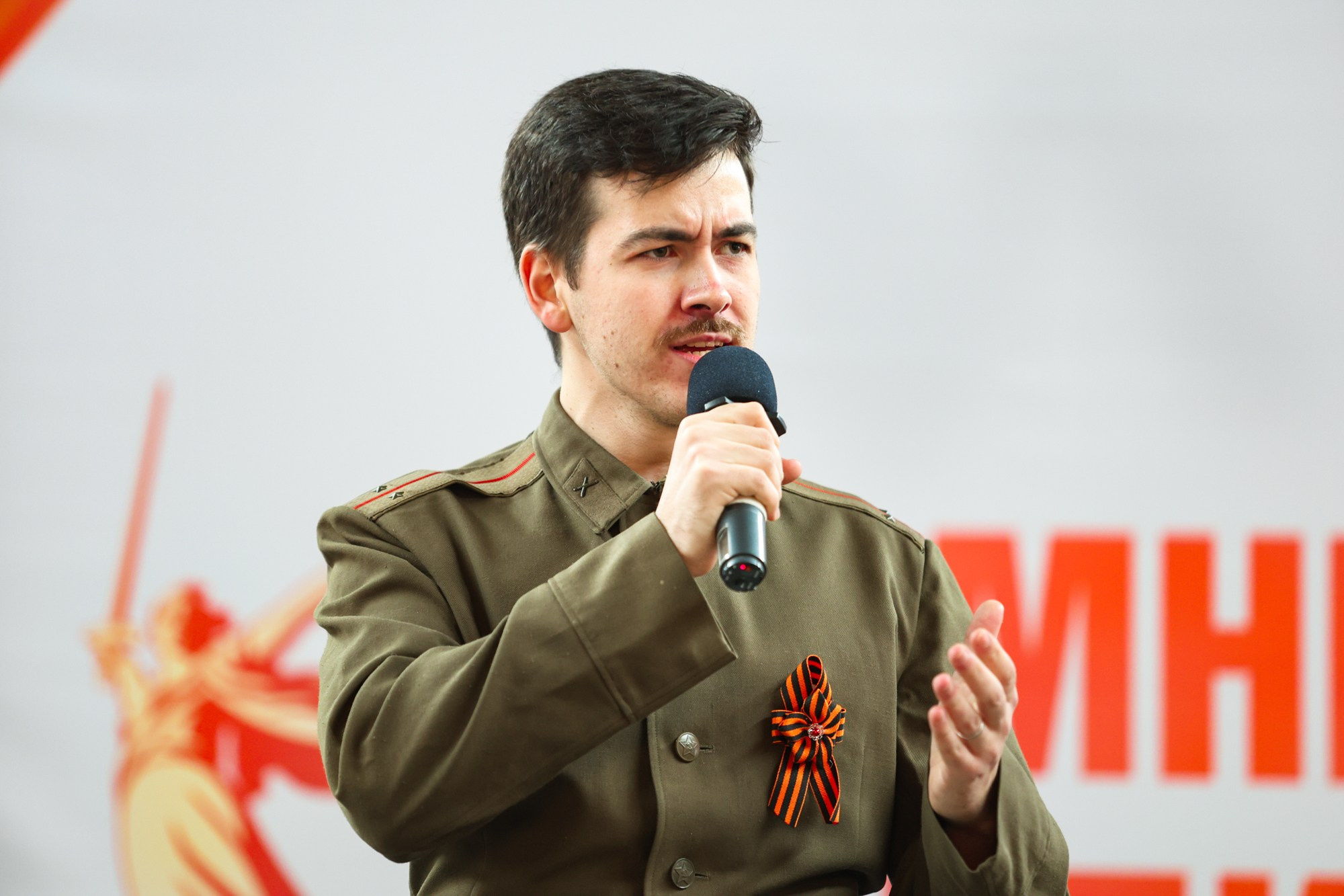 Концерт к 9 мая на Московском вокзале. Фотограф Дарья Попова