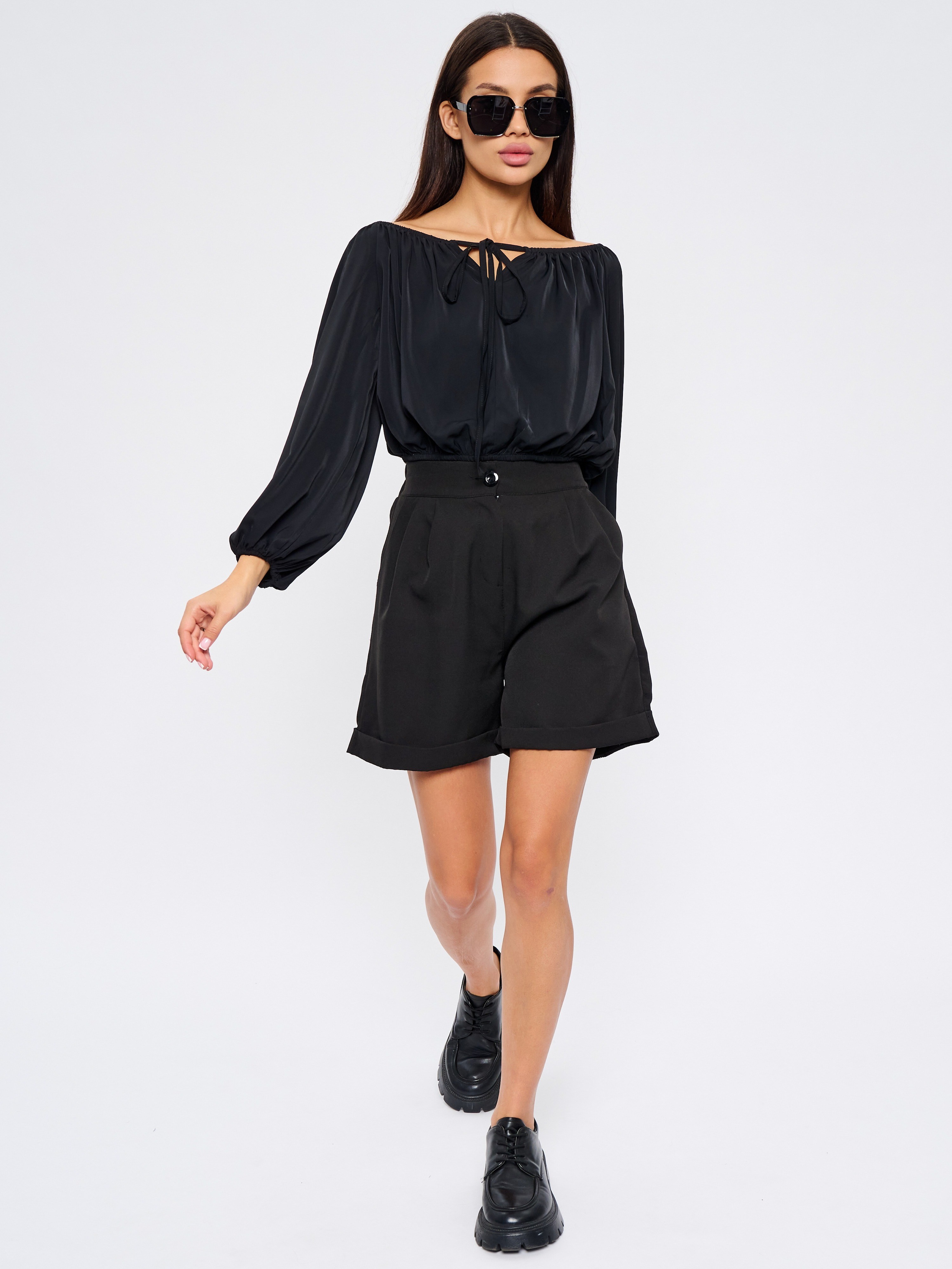 Каталоги на белом фоне. Лучший фотограф для брендов в Москве, съемки для маркетплейсов