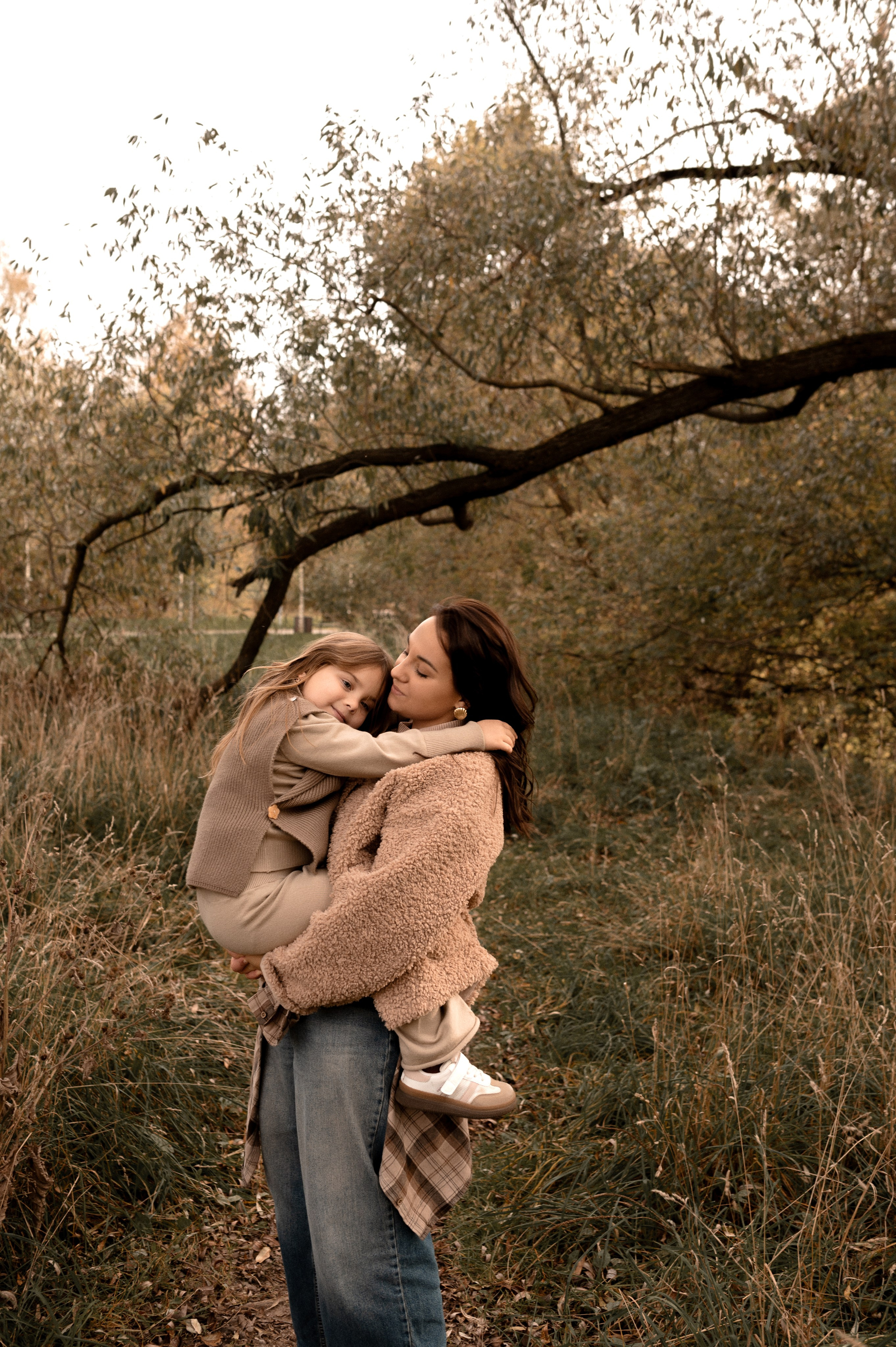 Настя и Васса. Свадебный и семейный фотограф в Серпухове Александра Дерюшева