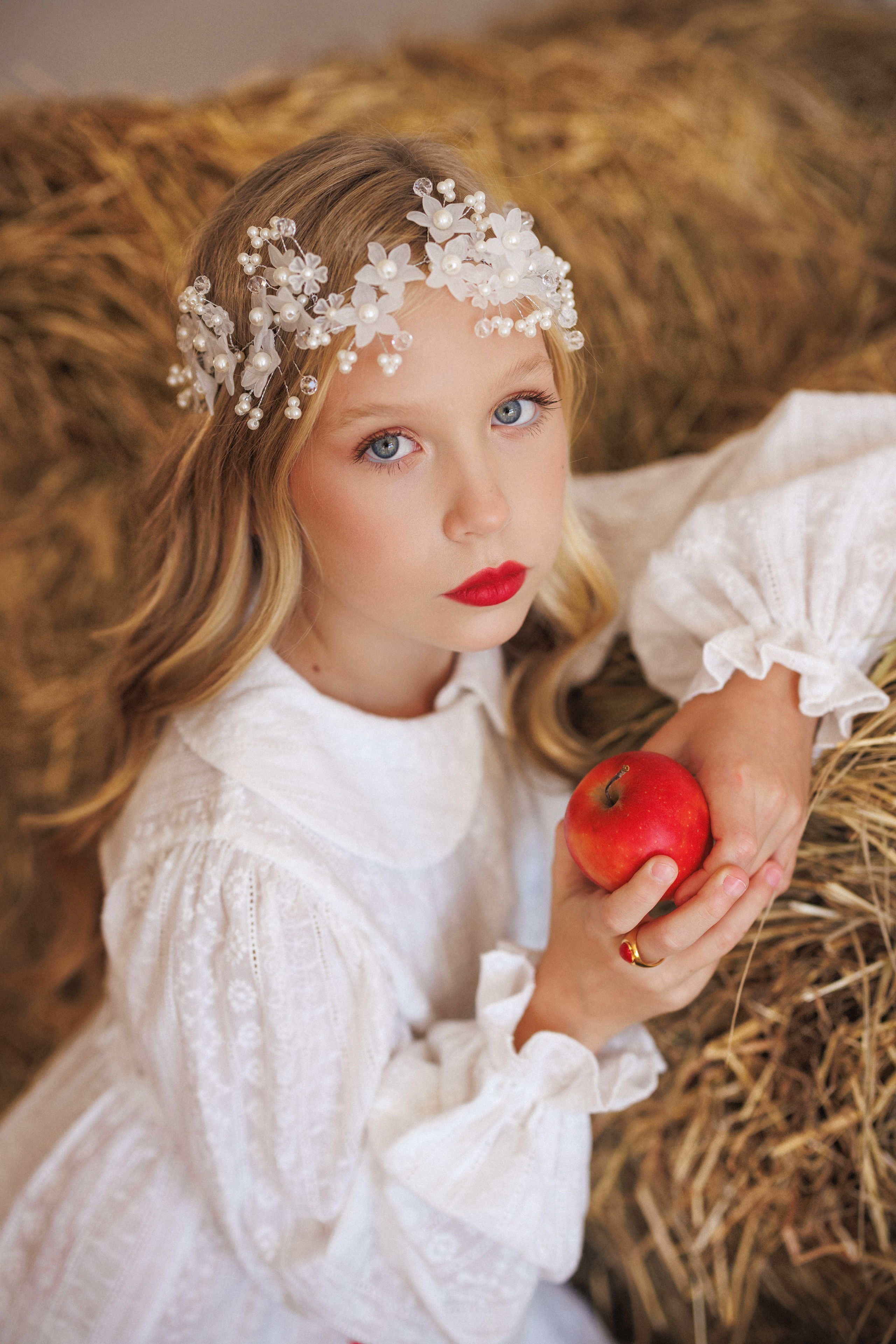 Фотосессия в современном Русском стиле. Фотостудия Лофт потолок, зал «Берлин», город Краснодар. Семейный и детский фотограф в Краснодаре Анна Трашкова