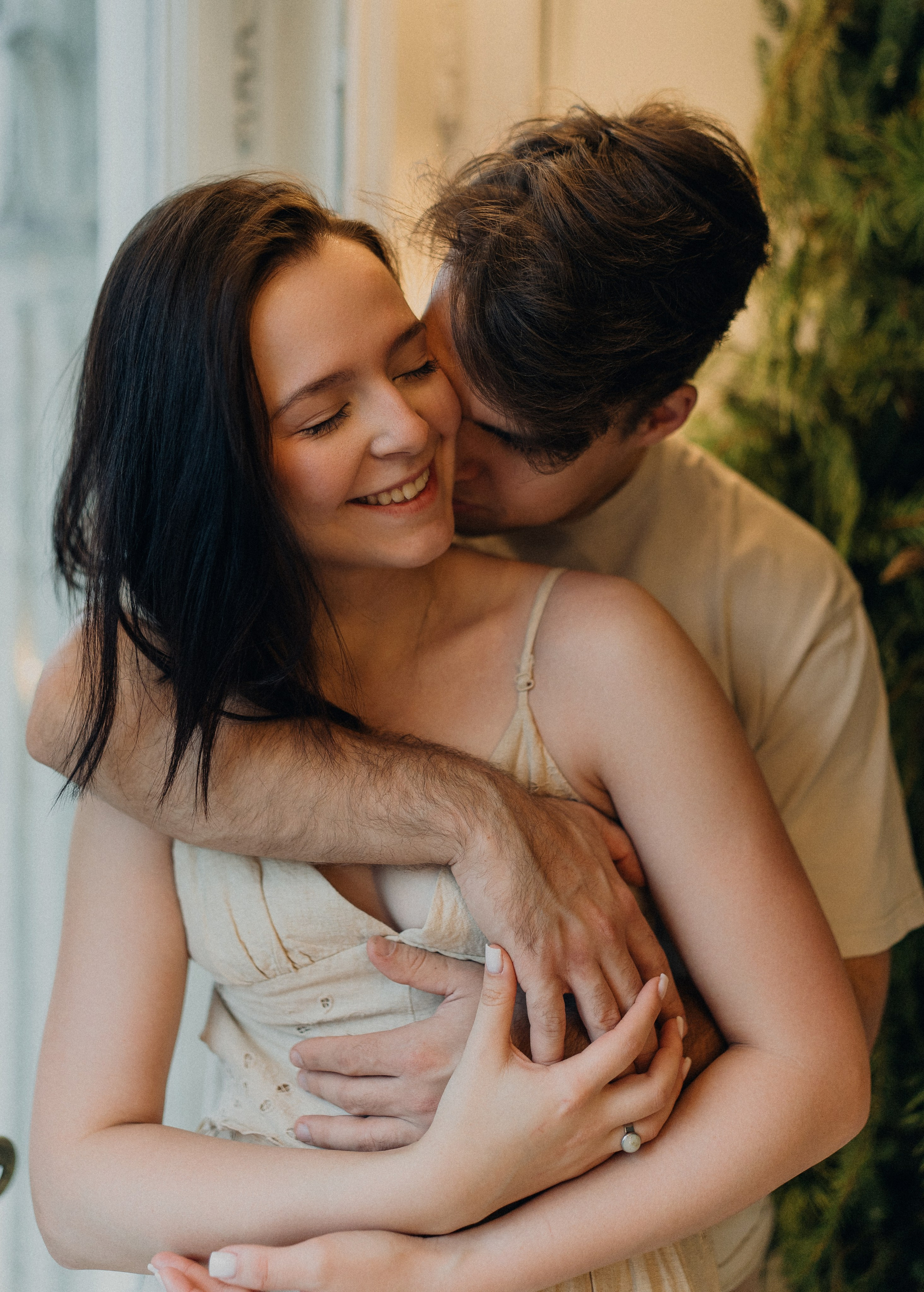 Парная фотосессия в студии. Новогодняя парная фотосессия в квартире.