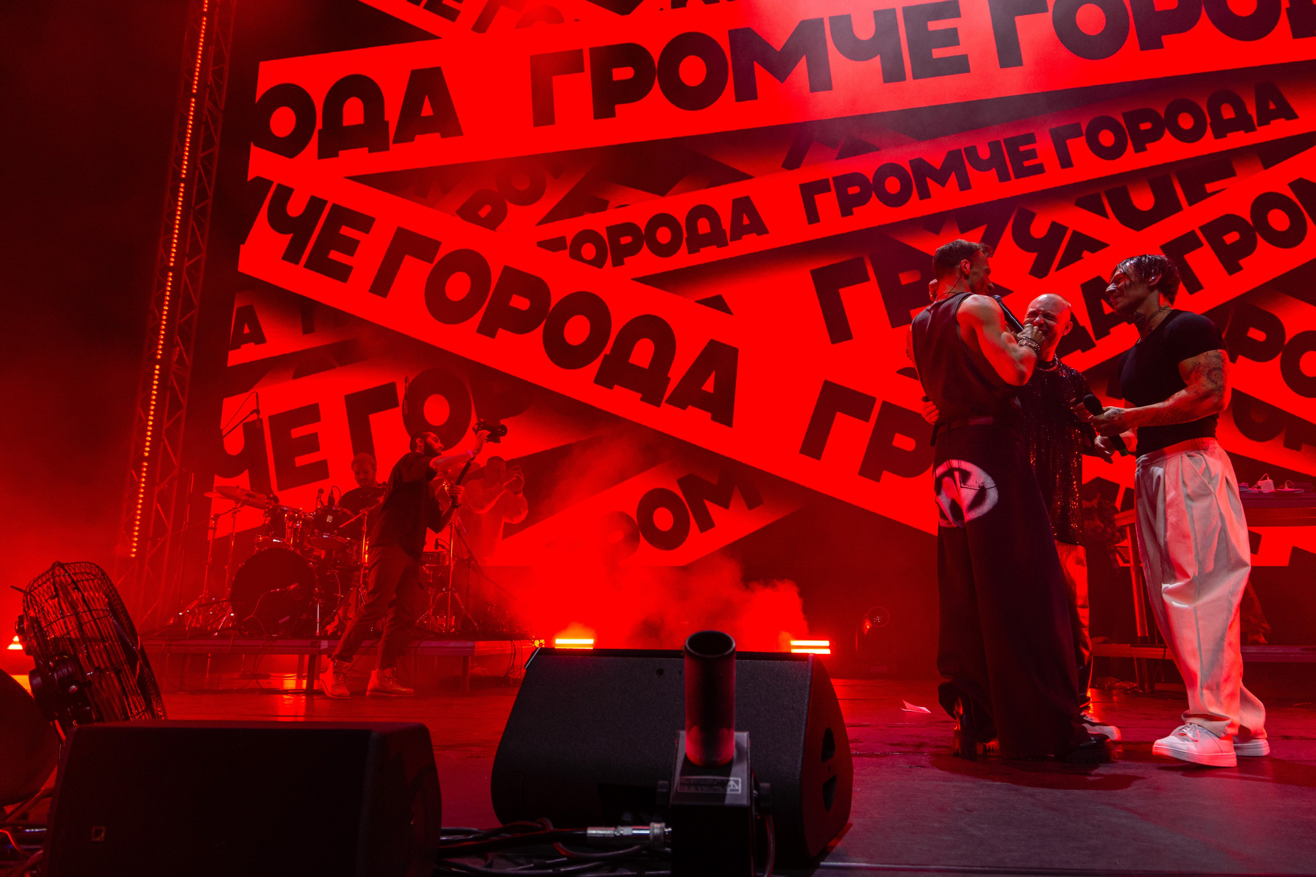 Концерт Лёши Свика