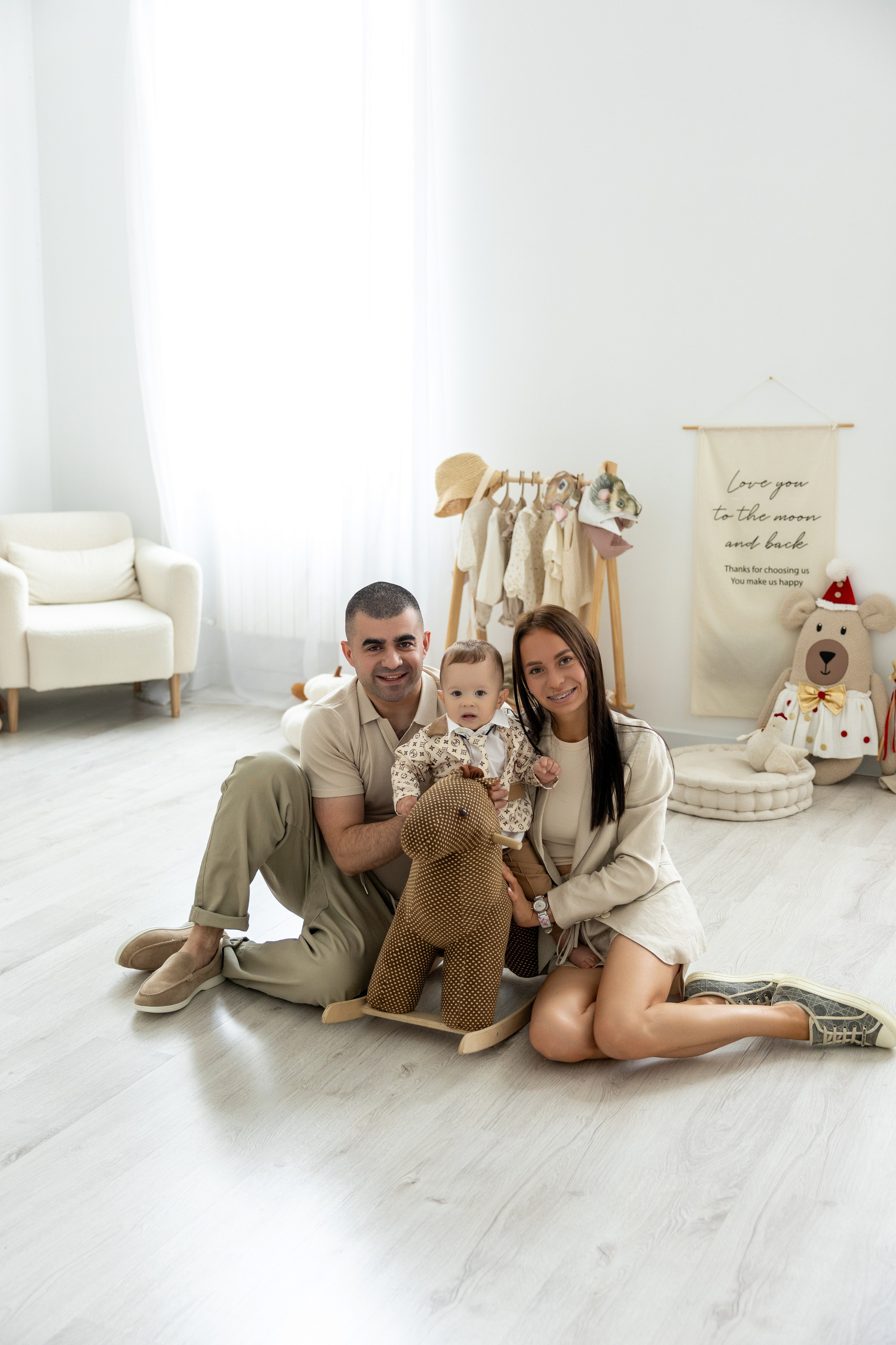 Эмиль 1 годик. Kharchenkotatianaweddingphoto