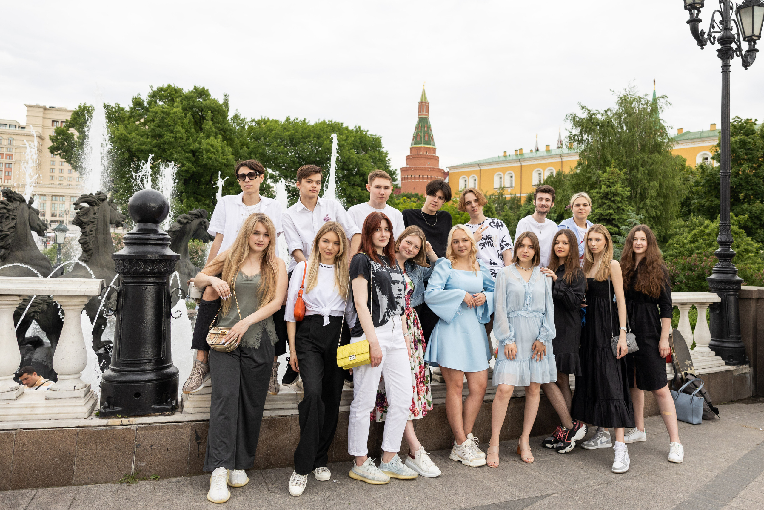 Анастасия, фотосессия для школьного альбома. Выпускные фотоальбомы в Коломне. Валерий и Светлана Щавелевы