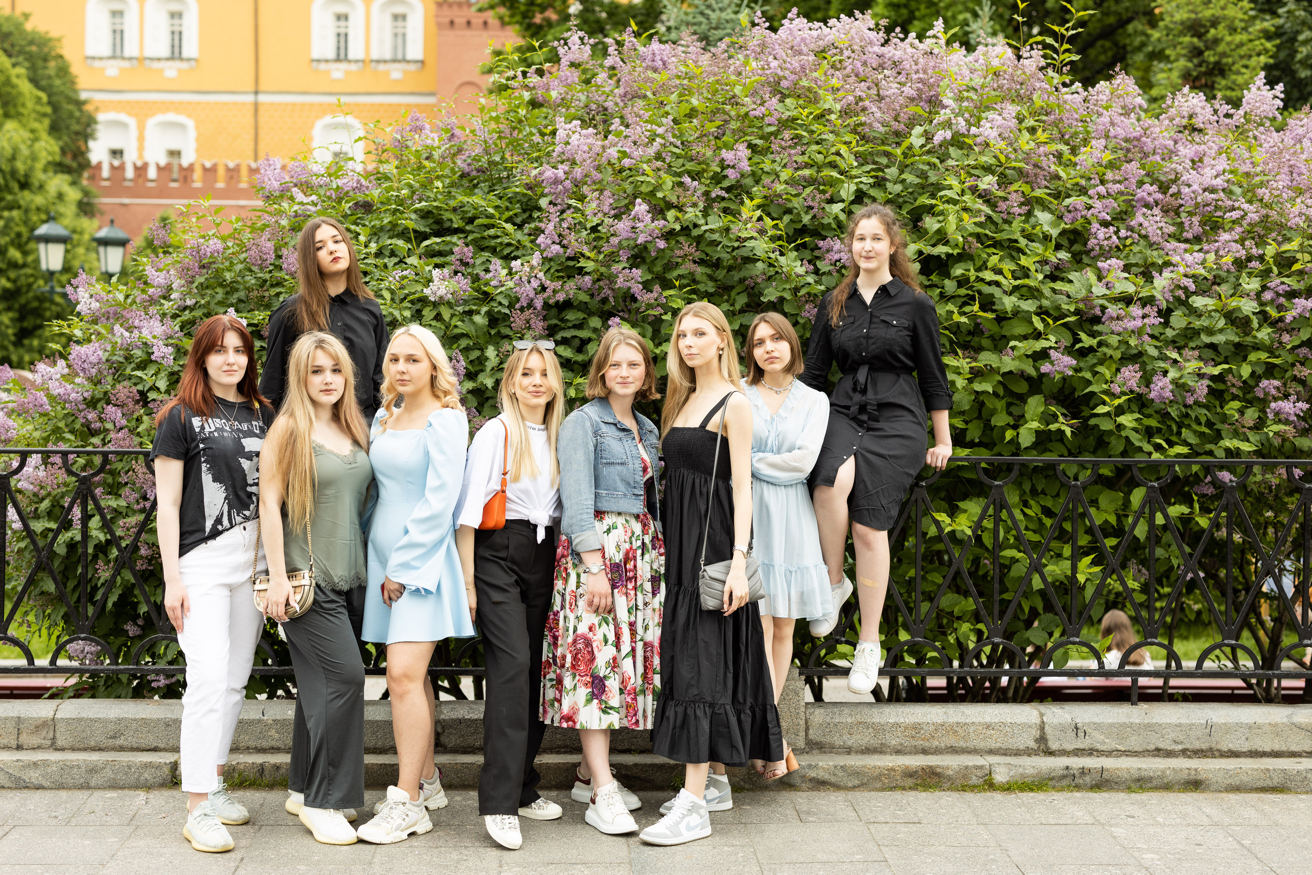 Анастасия, фотосессия для школьного альбома. Выпускные фотоальбомы в Коломне. Валерий и Светлана Щавелевы