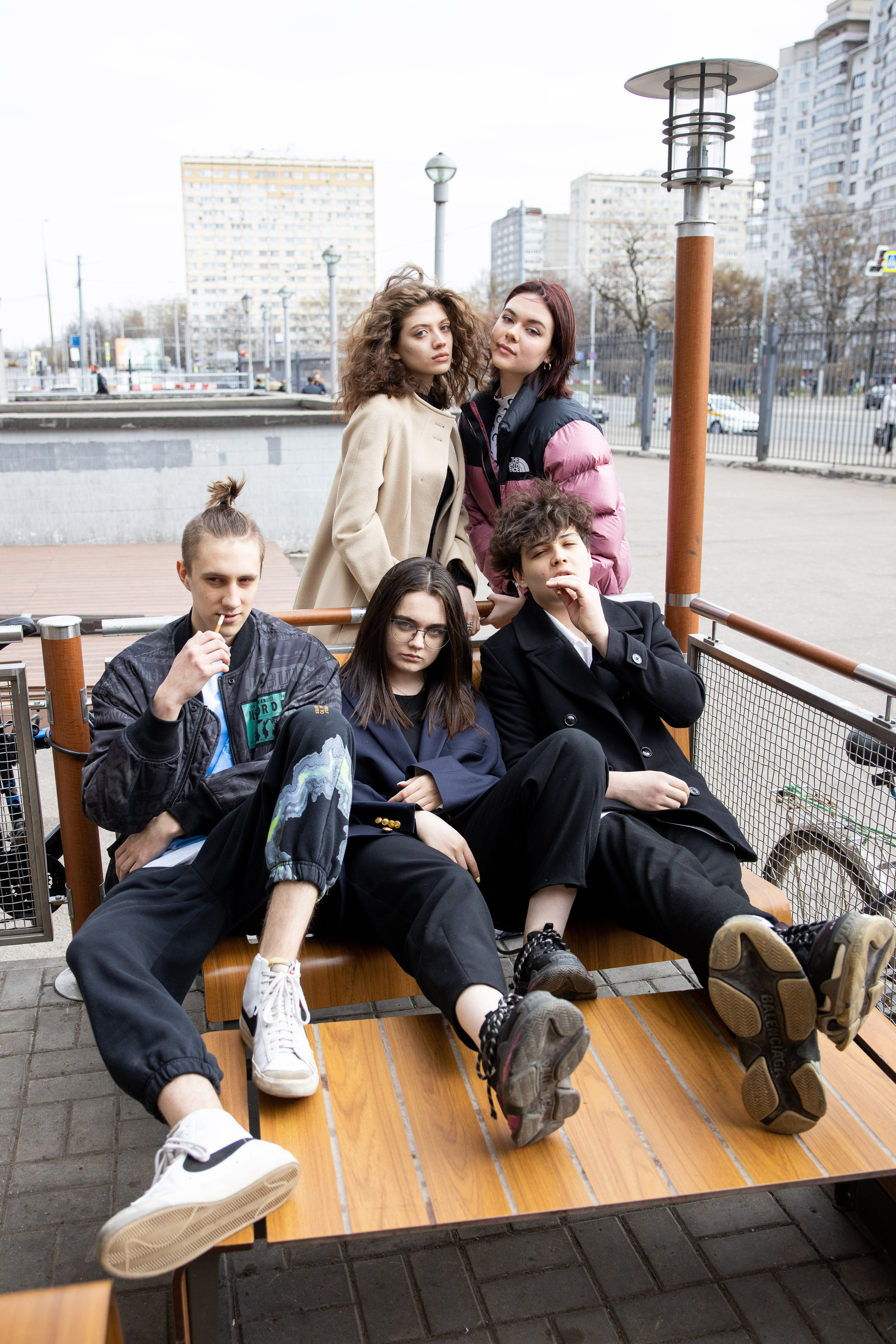 Старшеклассники на катере.