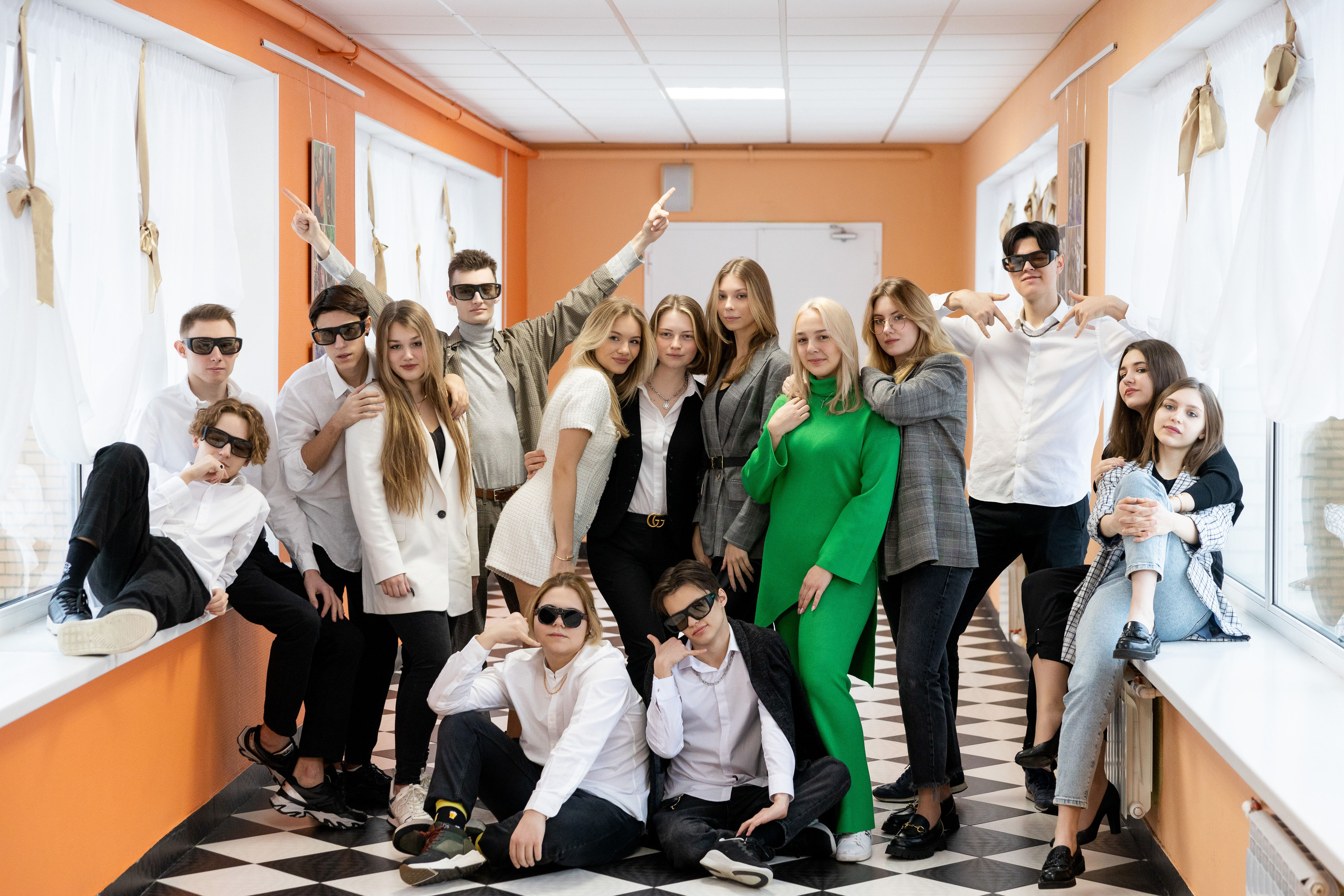 Анастасия, фотосессия для школьного альбома. Выпускные фотоальбомы в Коломне. Валерий и Светлана Щавелевы